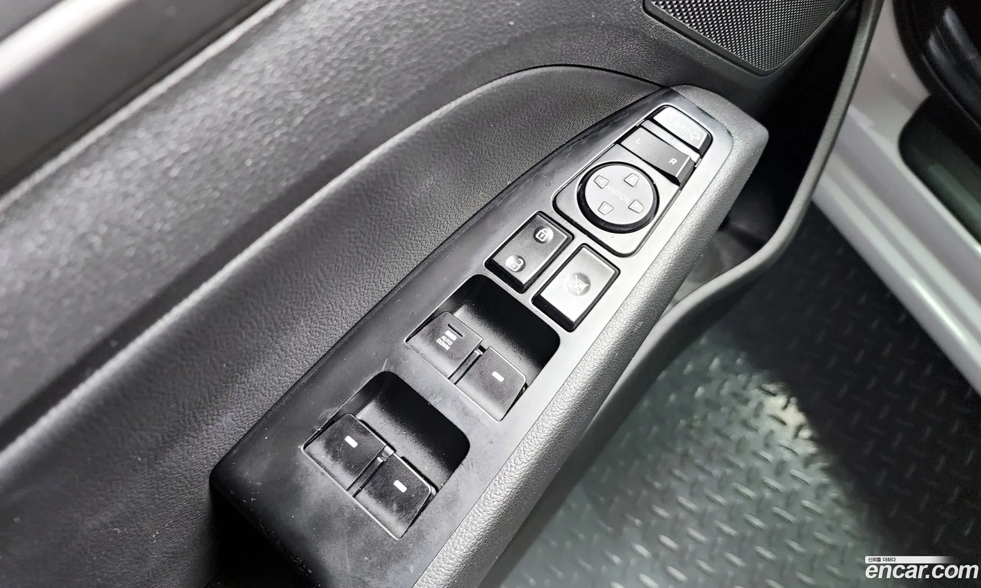 Korex Auto Trade - фотография 13698786
