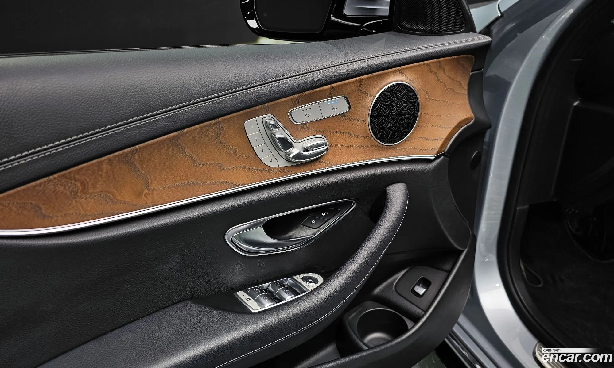 E-Class W213 E250 Exclusive - фотография 12113915
