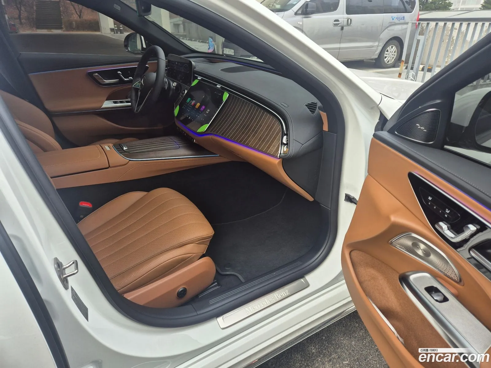 E-Class W214 E300 4Matic Exclusive - фотография 12153505