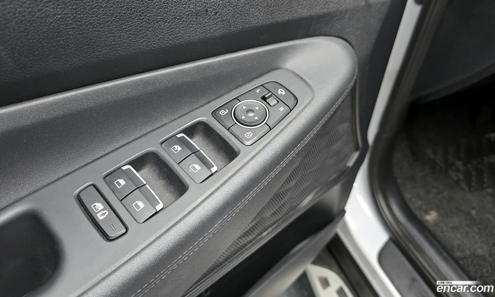 The New Santa Fe Gasoline 25T 2Wd Premium Choice - фотография 14312512