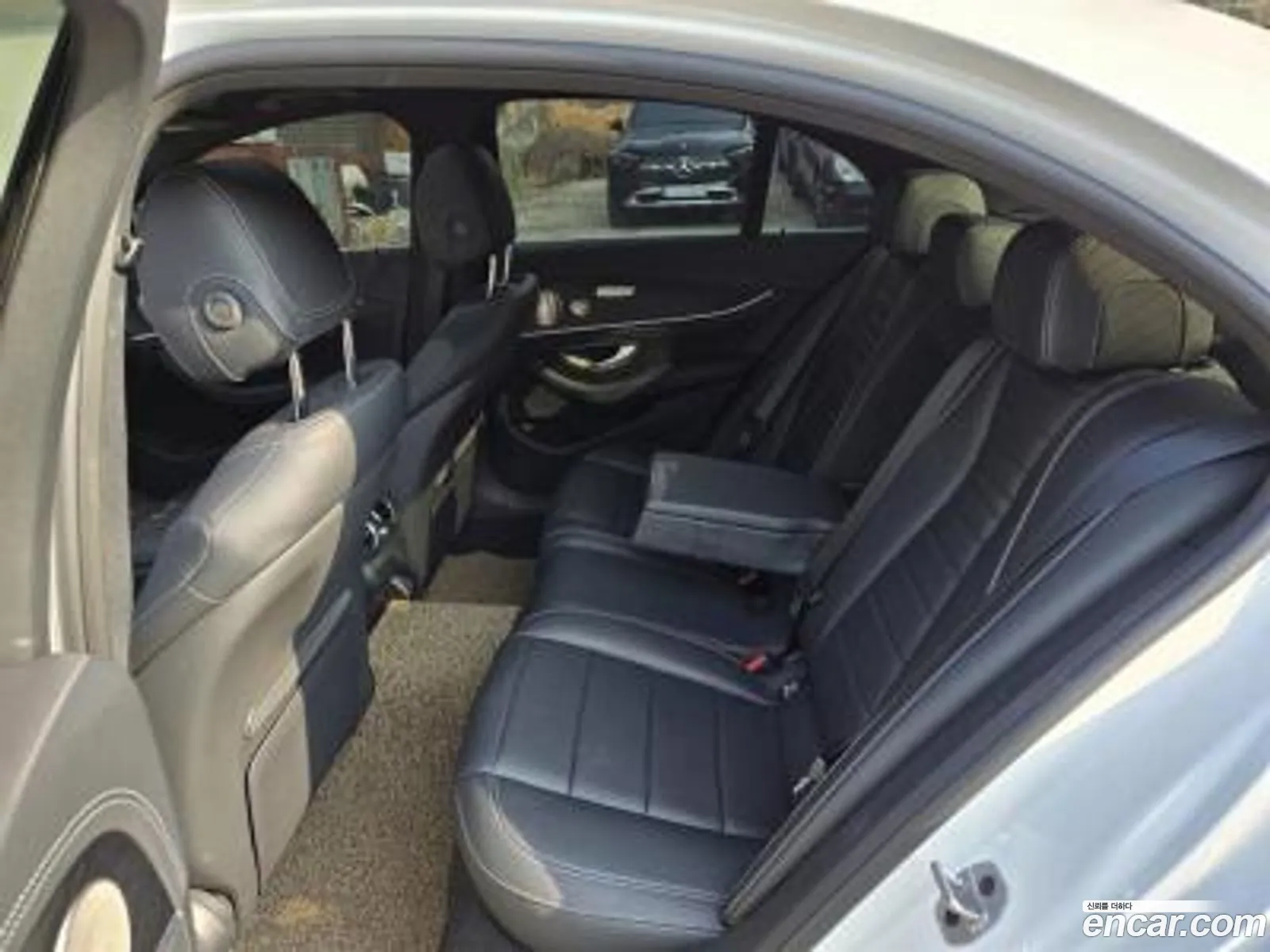 E-Class W213 E220D 4Matic Amg Line - фотография 12105408