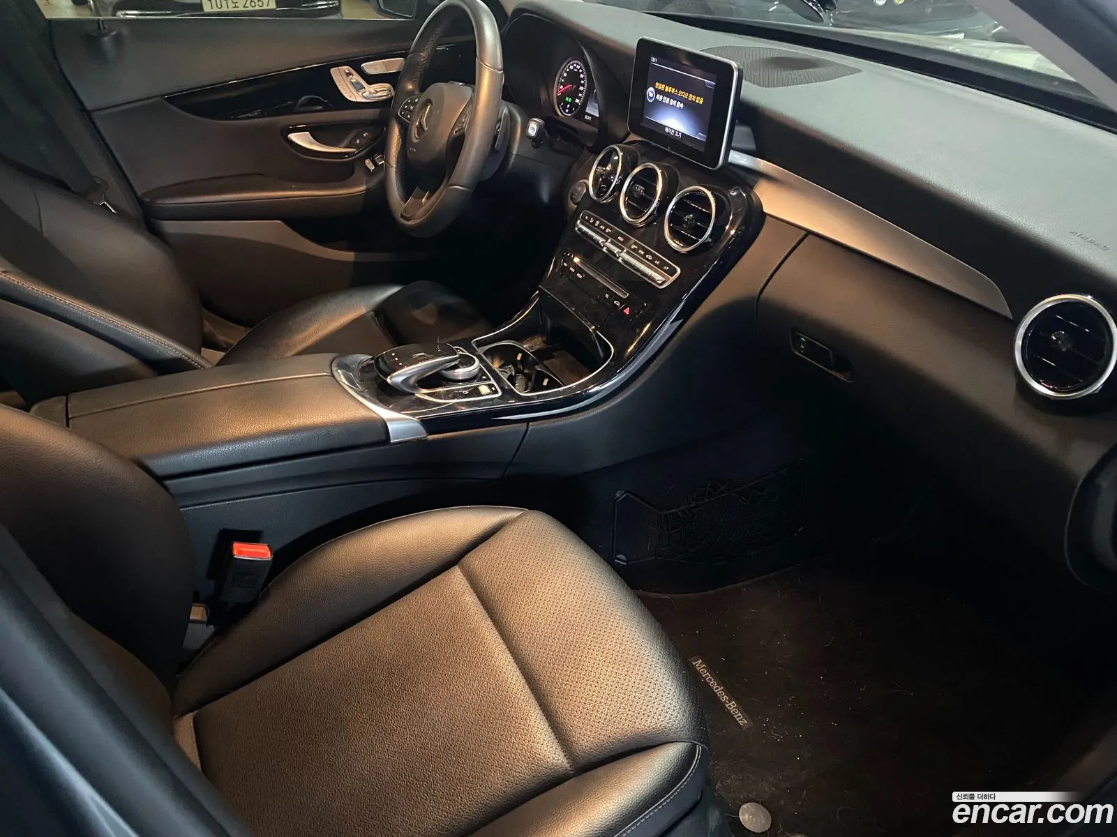 C-Class W205 C200 D - фотография 12121992