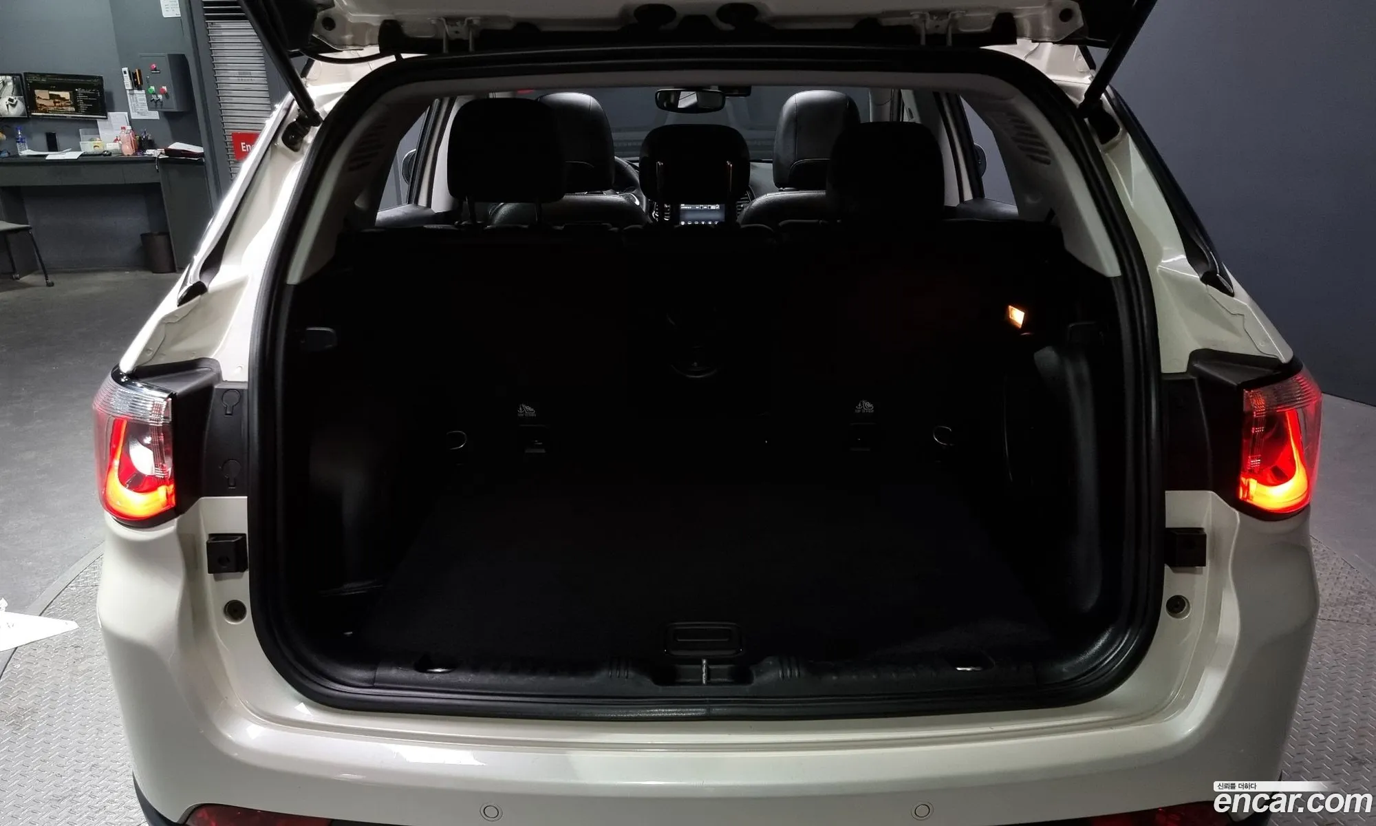 Compass 2Nd Generation 24 Limited Awd - фотография 3514203