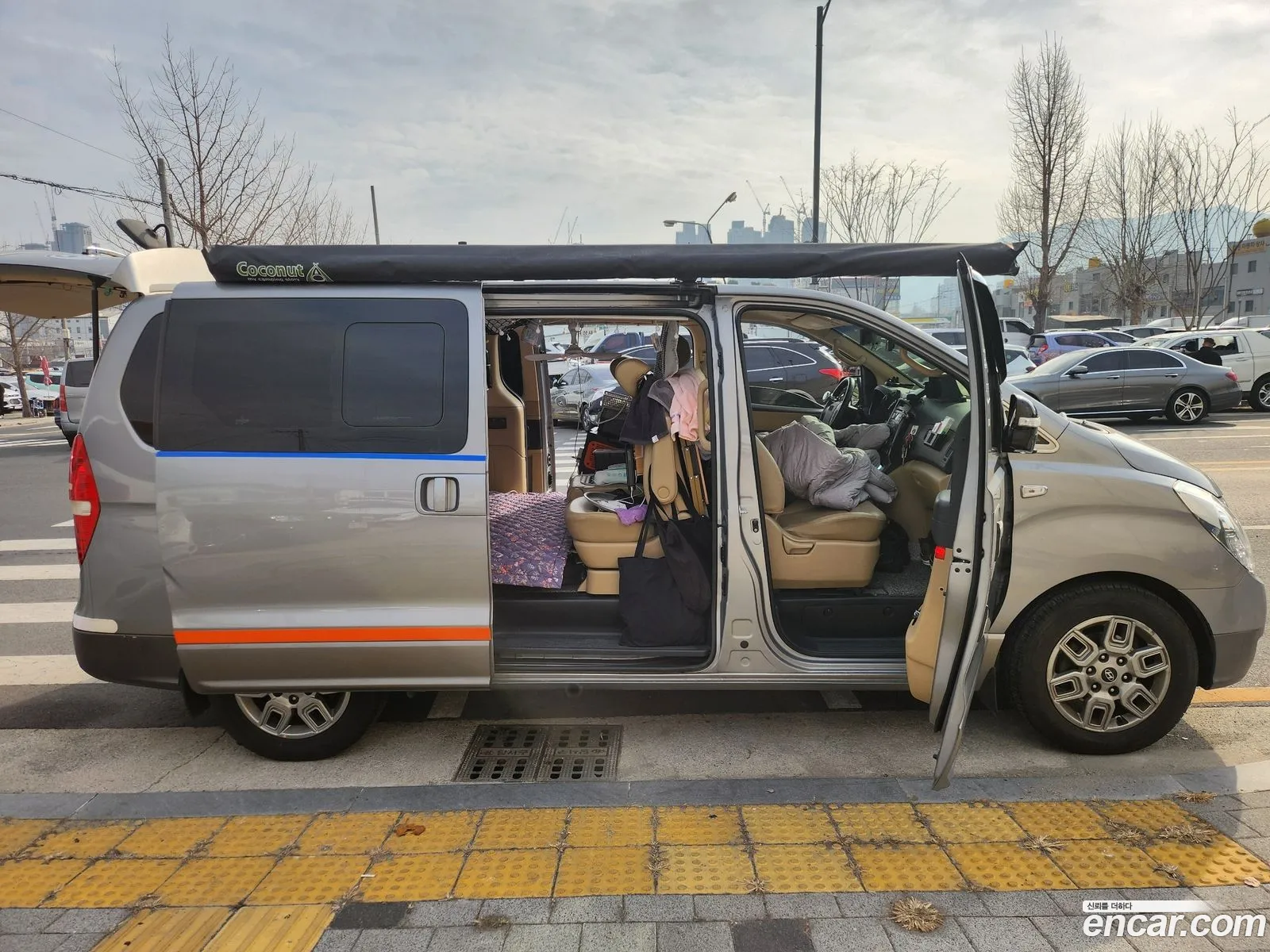 Grand Starex 11 -Seater Wagon Hvx Vip Pack - фотография 11771366