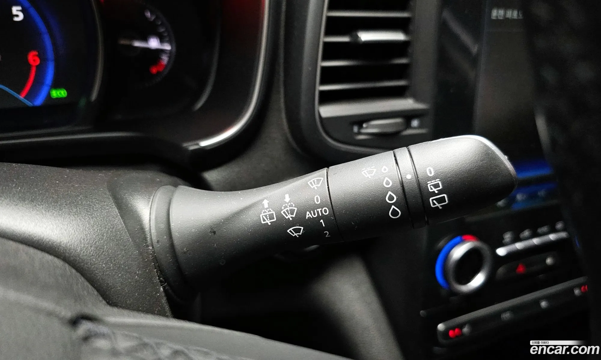 The New Qm6 20 Lpe Le 2Wd - фотография 11089407