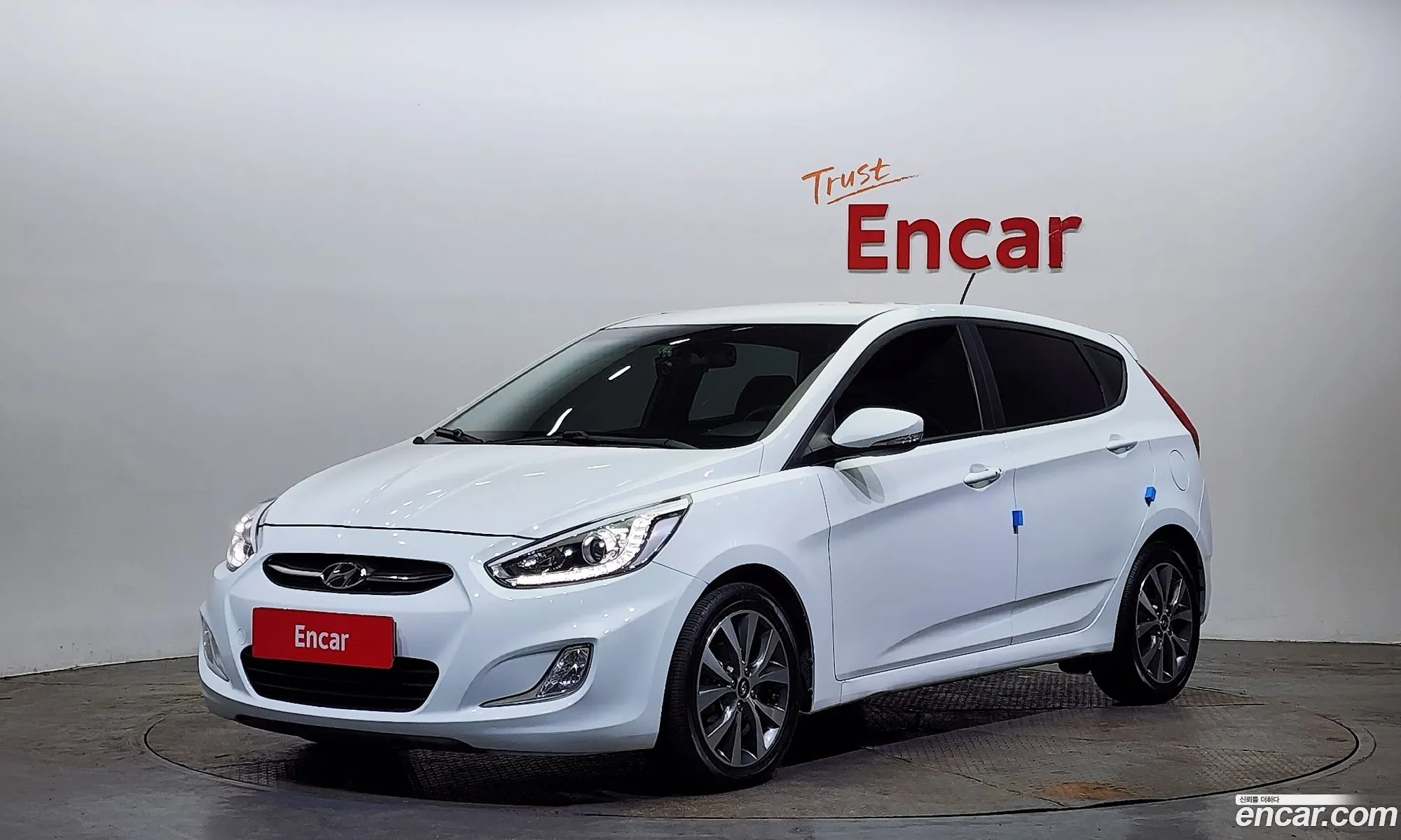 Accent New Wit Diesel 16 Vgt Premium - фотография 11525217