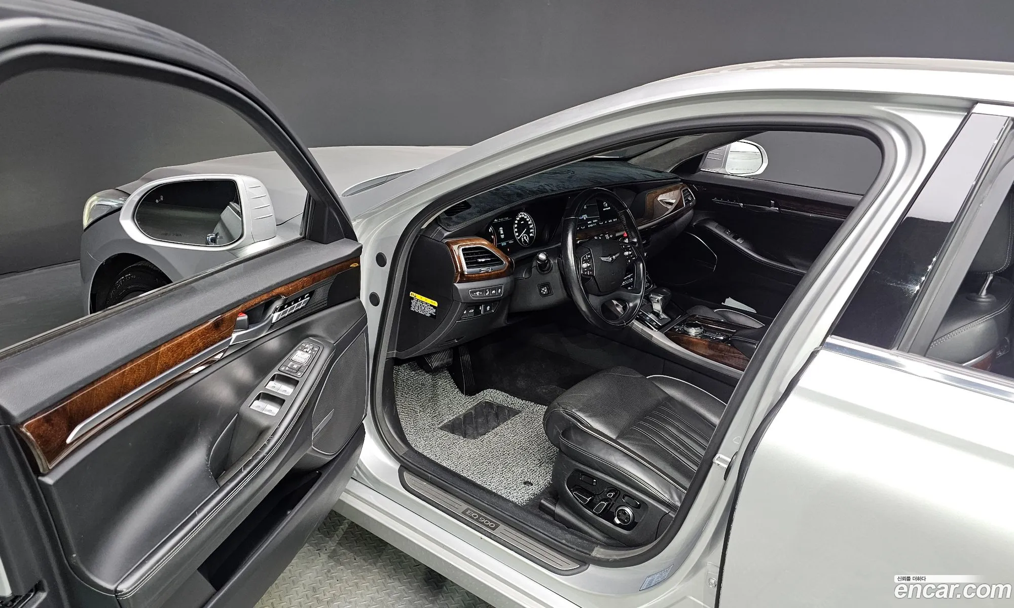 Korex Auto Trade - фотография 12723925