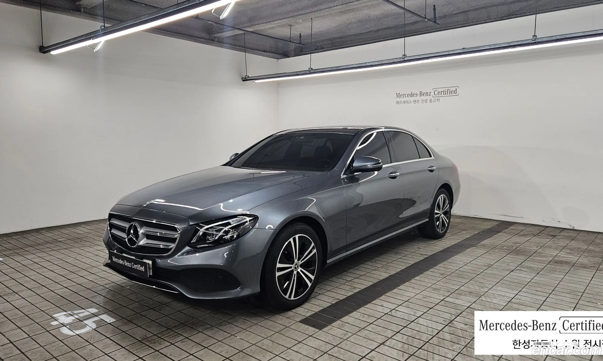 E-Class W213 E220D Avant-Garde - фотография 12231318