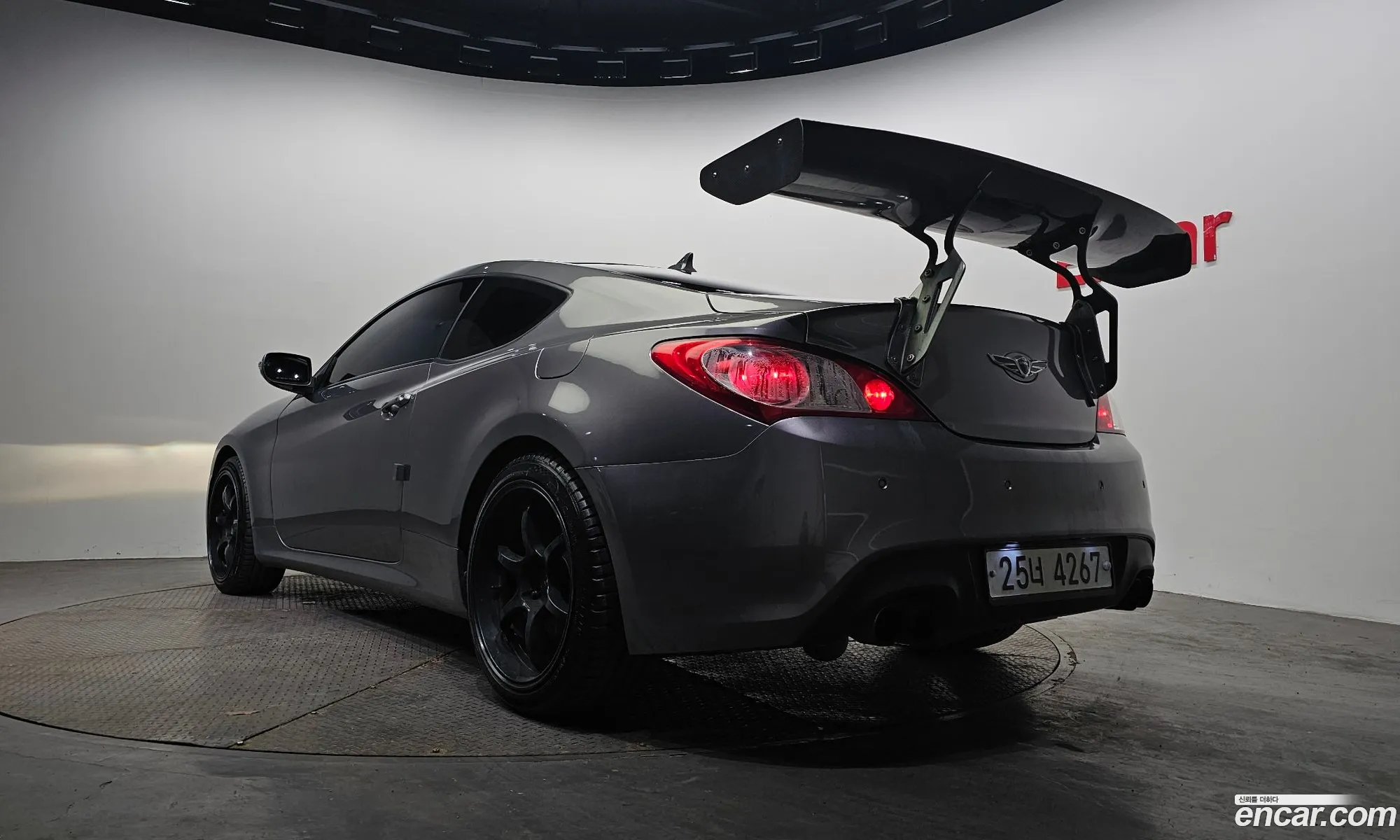 Genesis Coupe 200 Turbo Rw - фотография 14929512