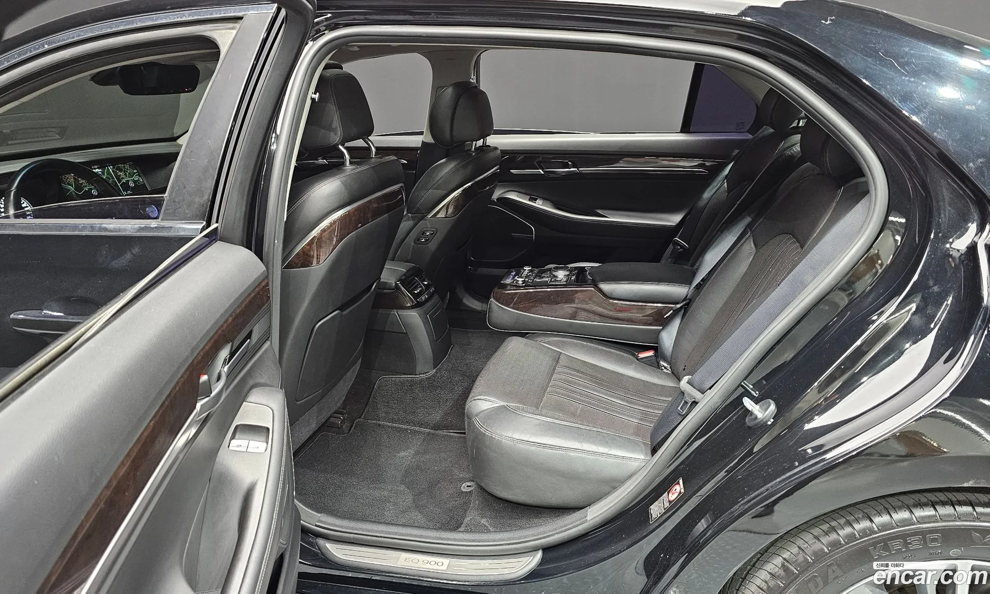Eq900 38 Gdi Awd Luxury - фотография 12608209