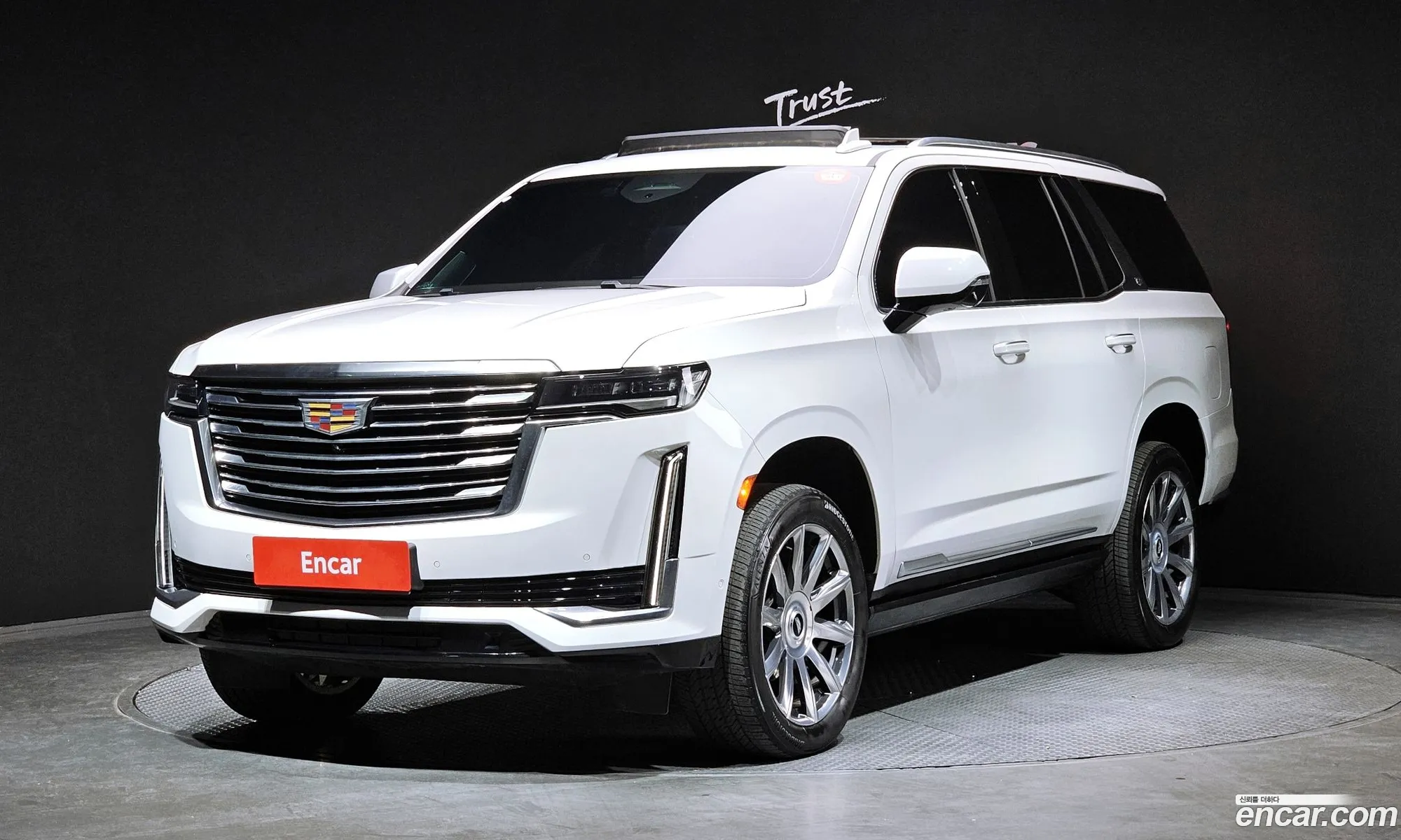 Escalade 5Th Generation 62 Premium Luxury Platinum - фотография 3522981