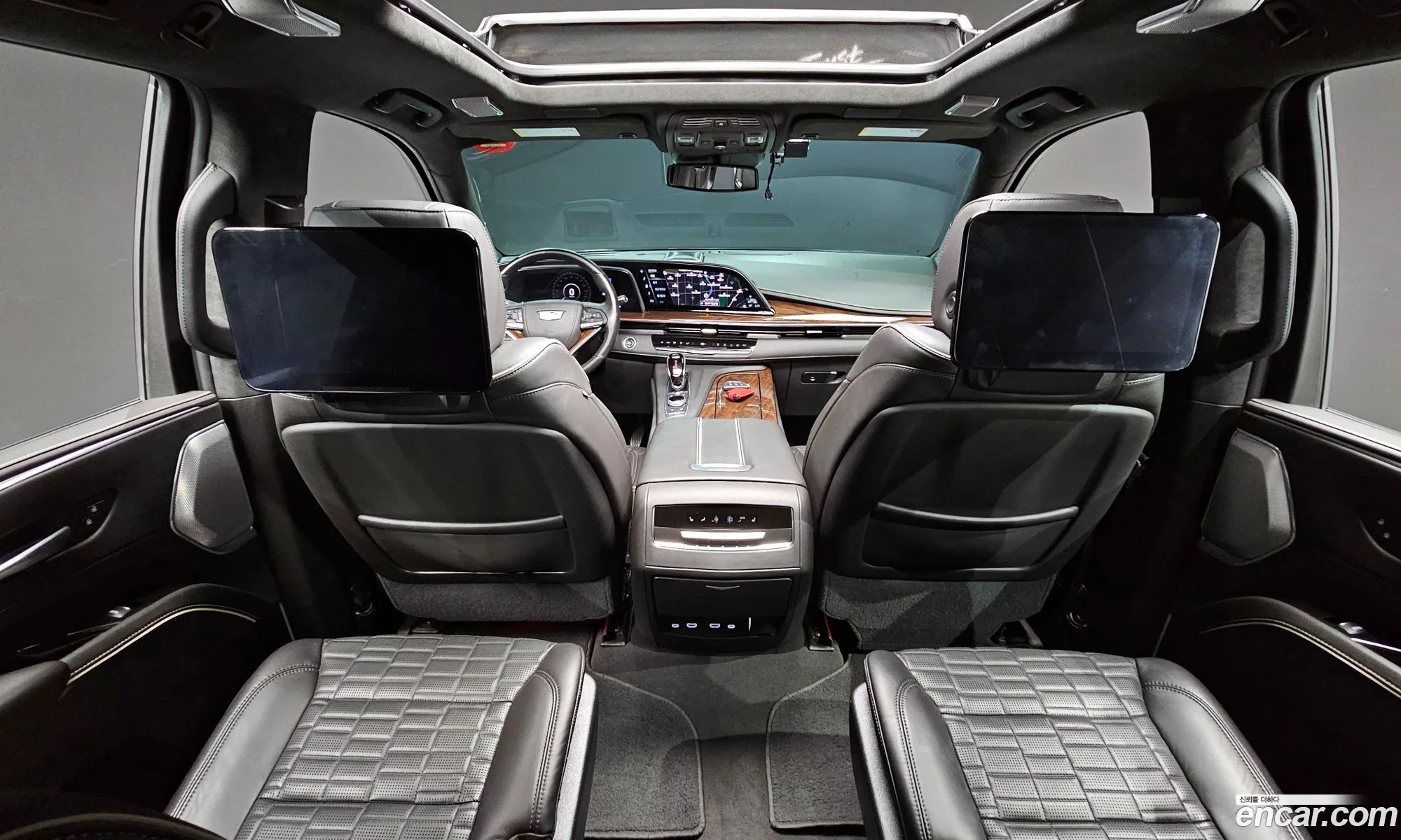 Escalade 5Th Generation 62 Premium Luxury Platinum - фотография 3522984