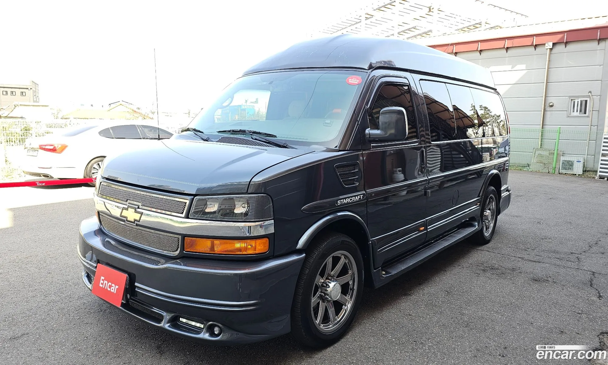 Express Van 60 - фотография 947235