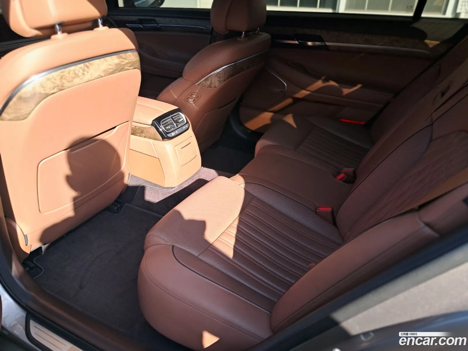 G90 33 T Awd Premium Luxury - фотография 12707845