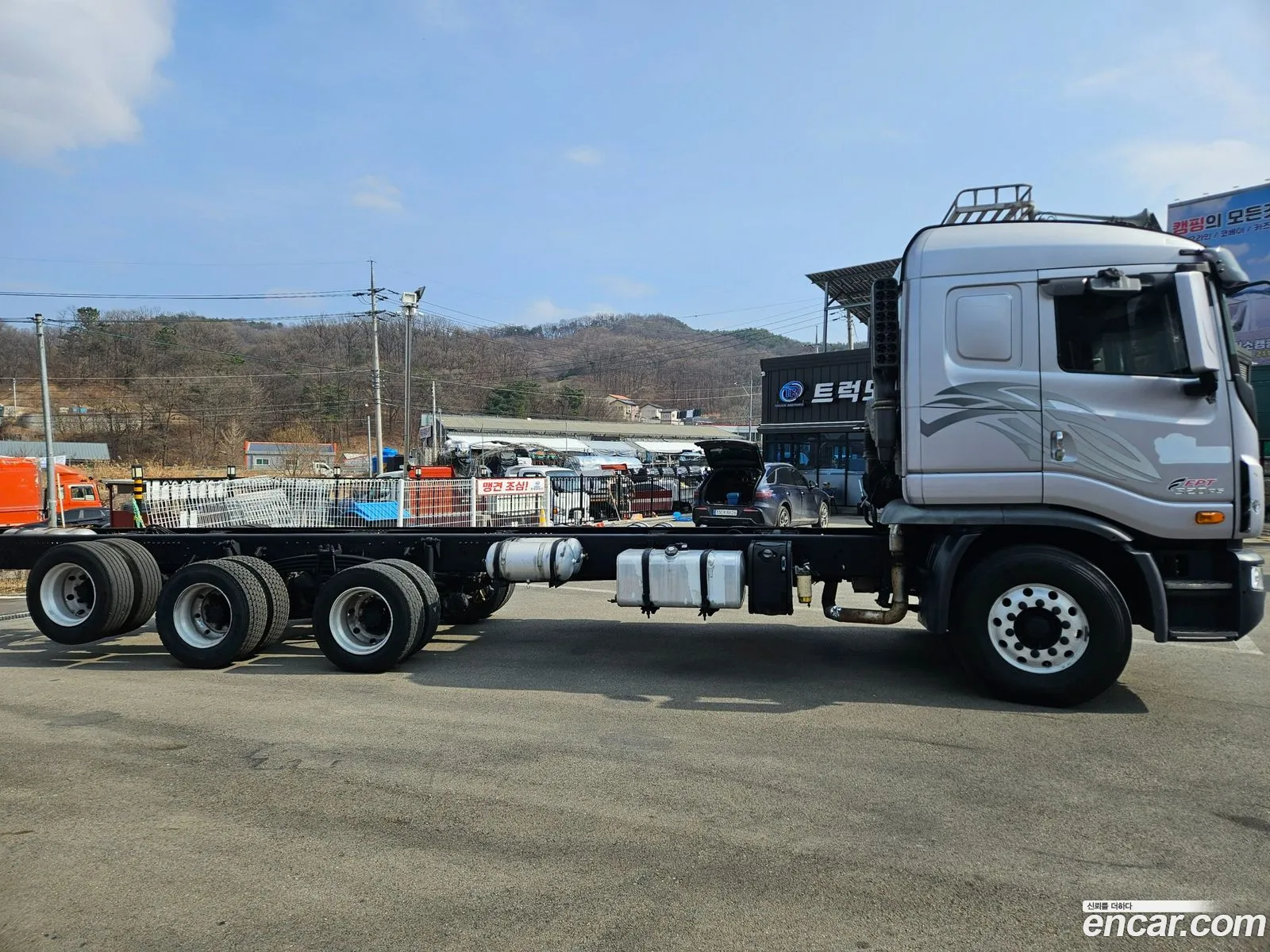 Prima Large Truck Self -Loader 95 Ton 6X4 Low - фотография 3508953