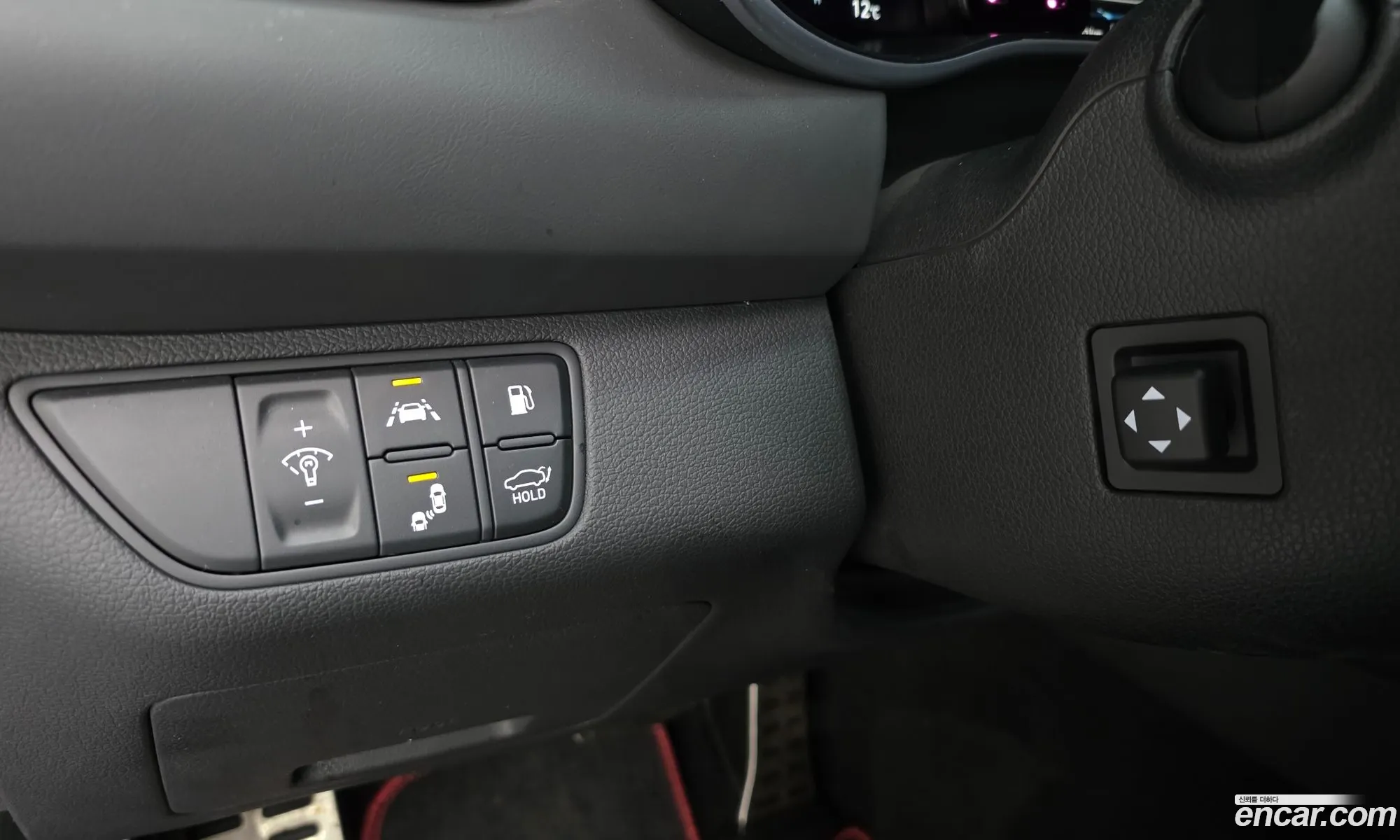 G70 33T Sports Awd Prestige - фотография 12436303