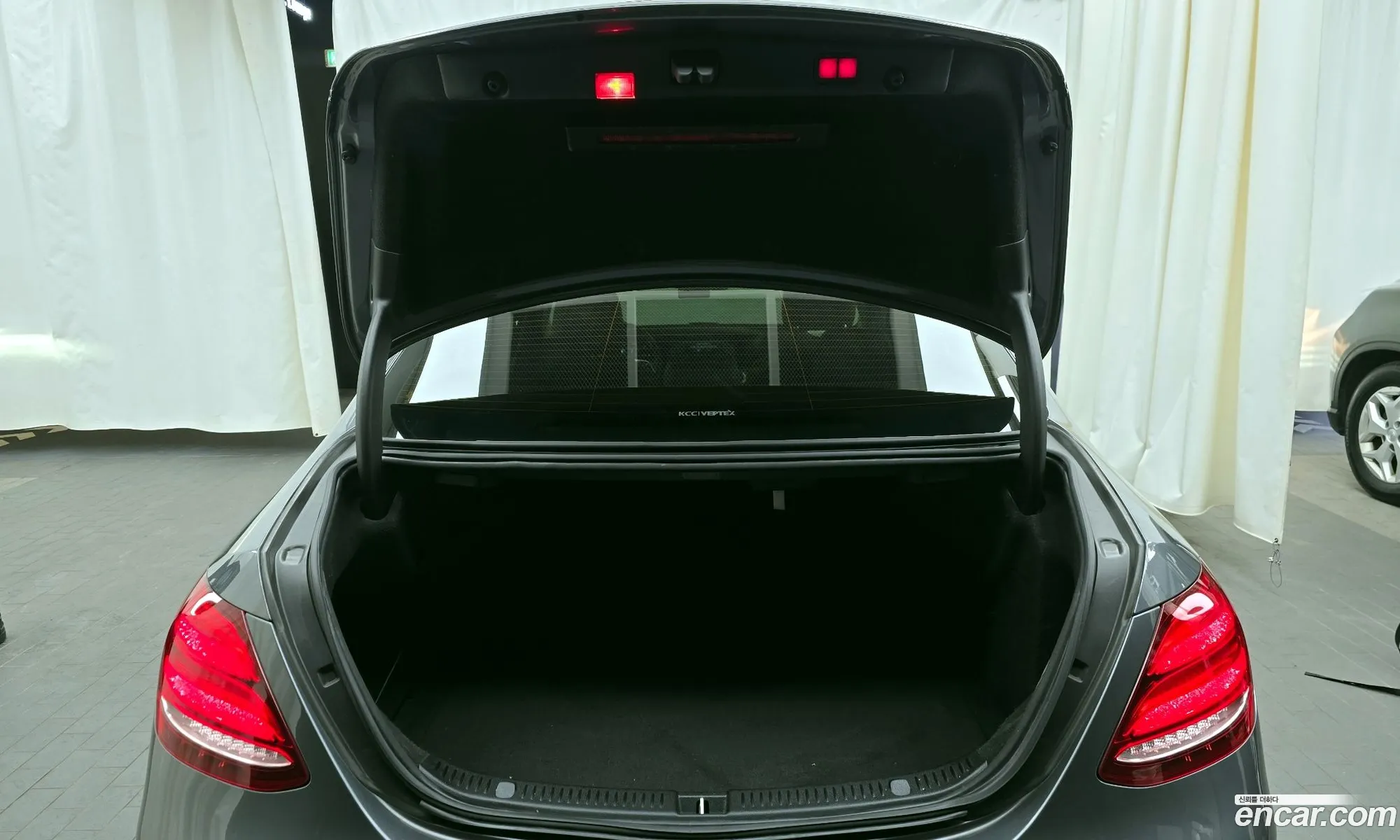 E-Class W213 E220D 4Matic Exclusive - фотография 11121403