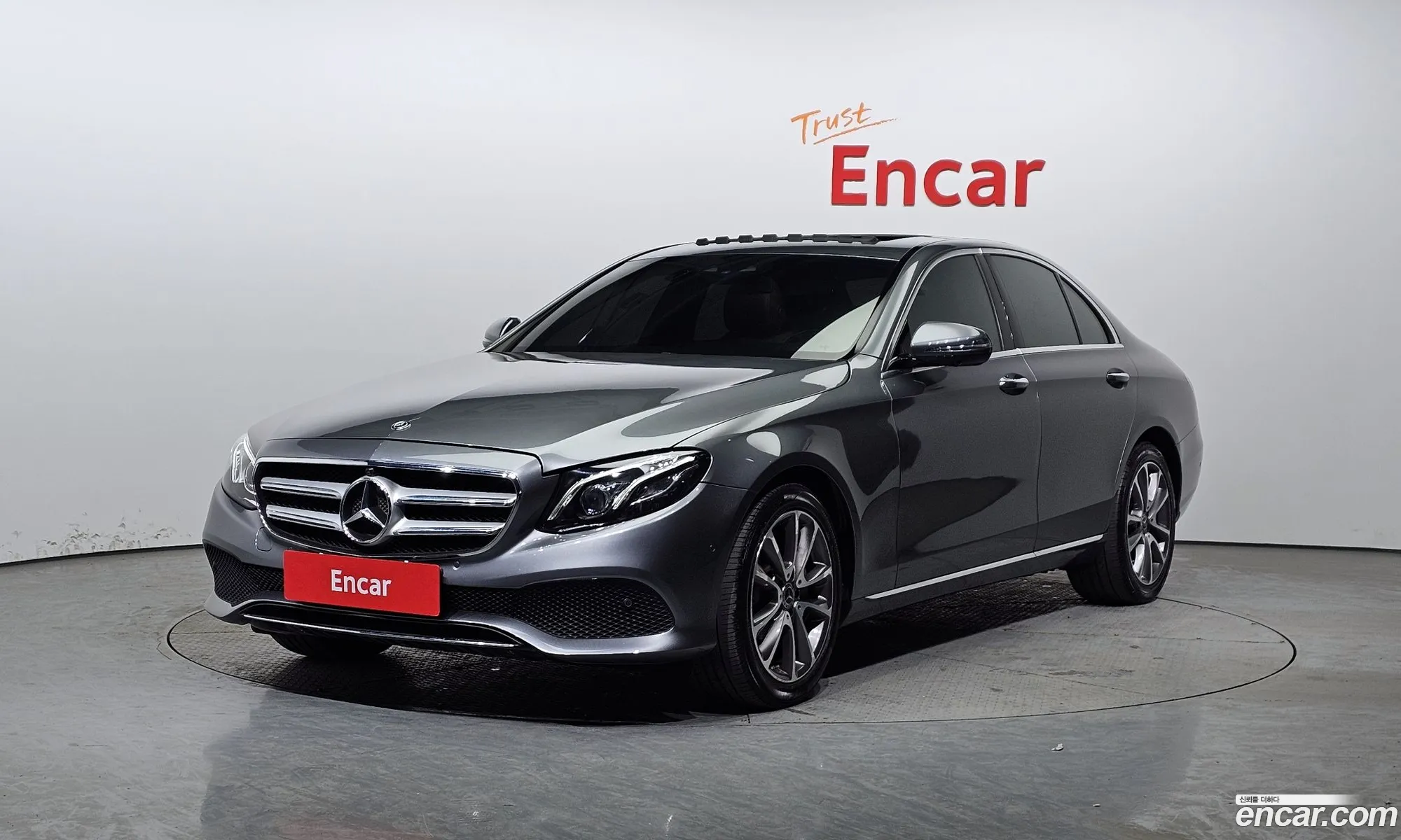 E-Class W213 E300 4Matic Avant - фотография 11988308