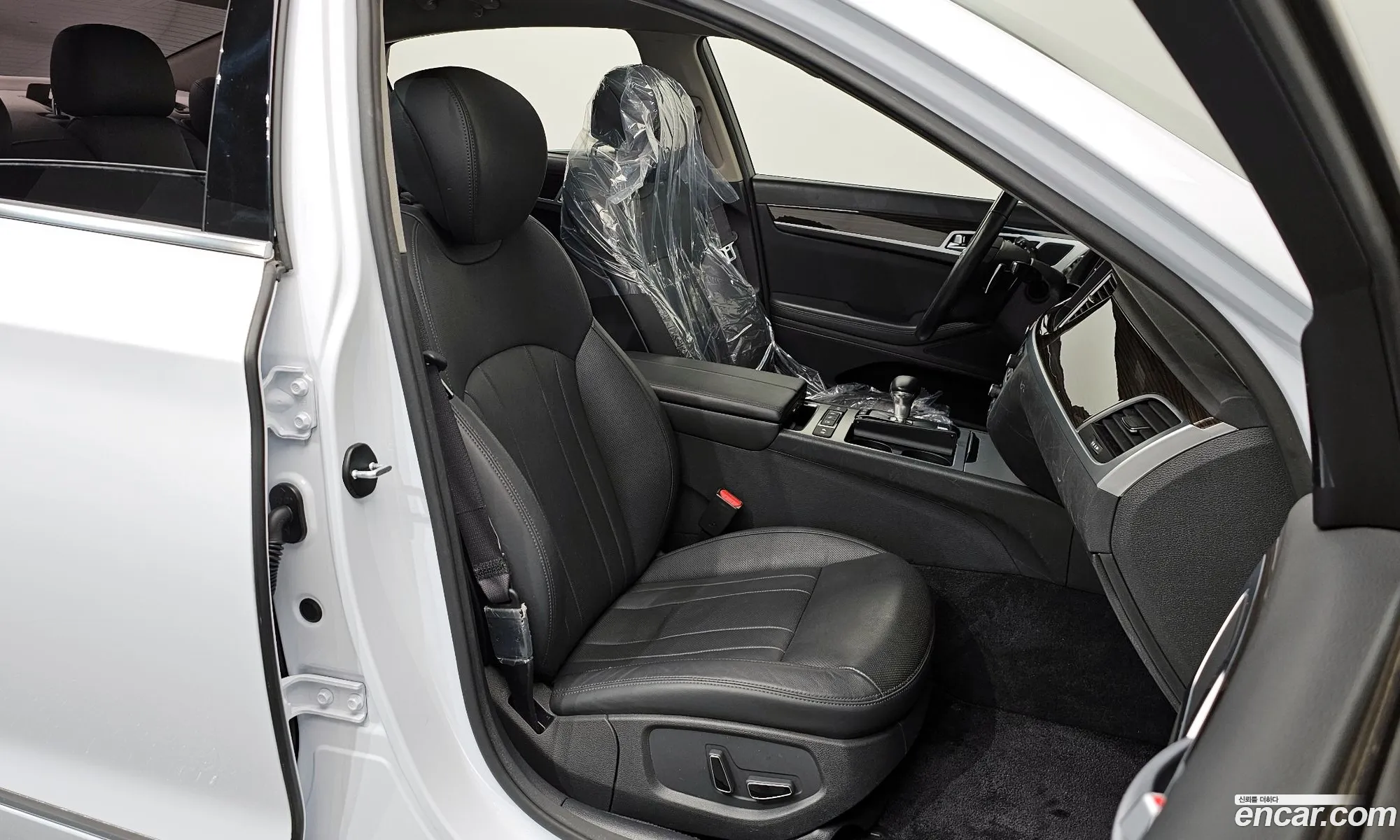 Korex Auto Trade - фотография 12649381
