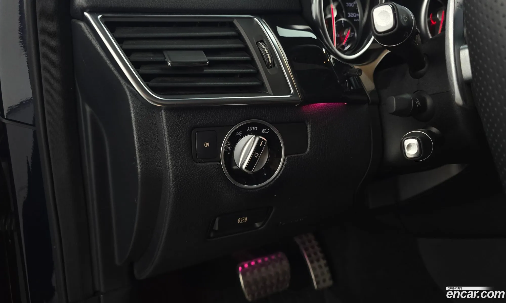 M-Class W166 Ml63 Amg - фотография 11150934