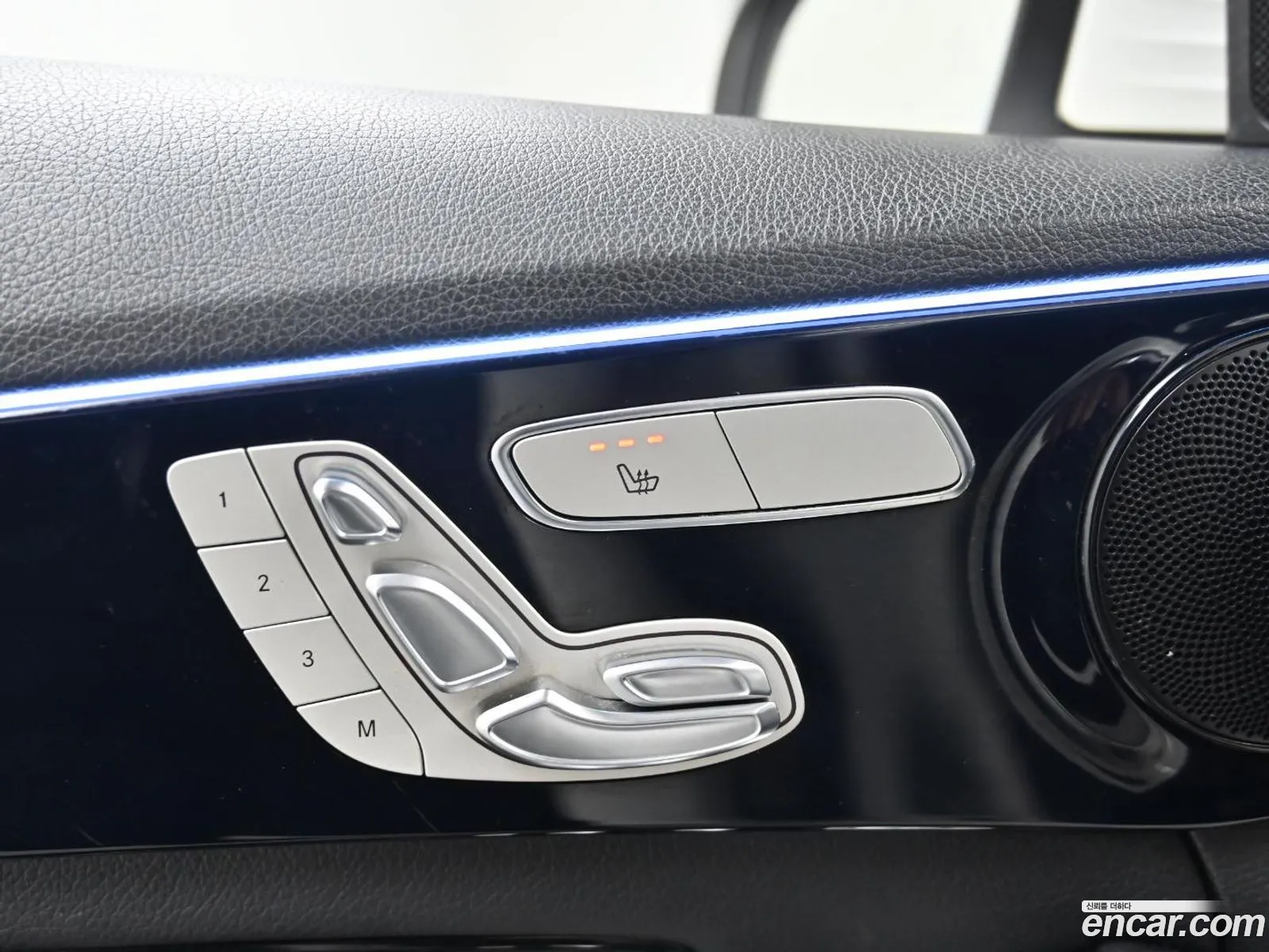 C-Class W205 C200 - фотография 11900024