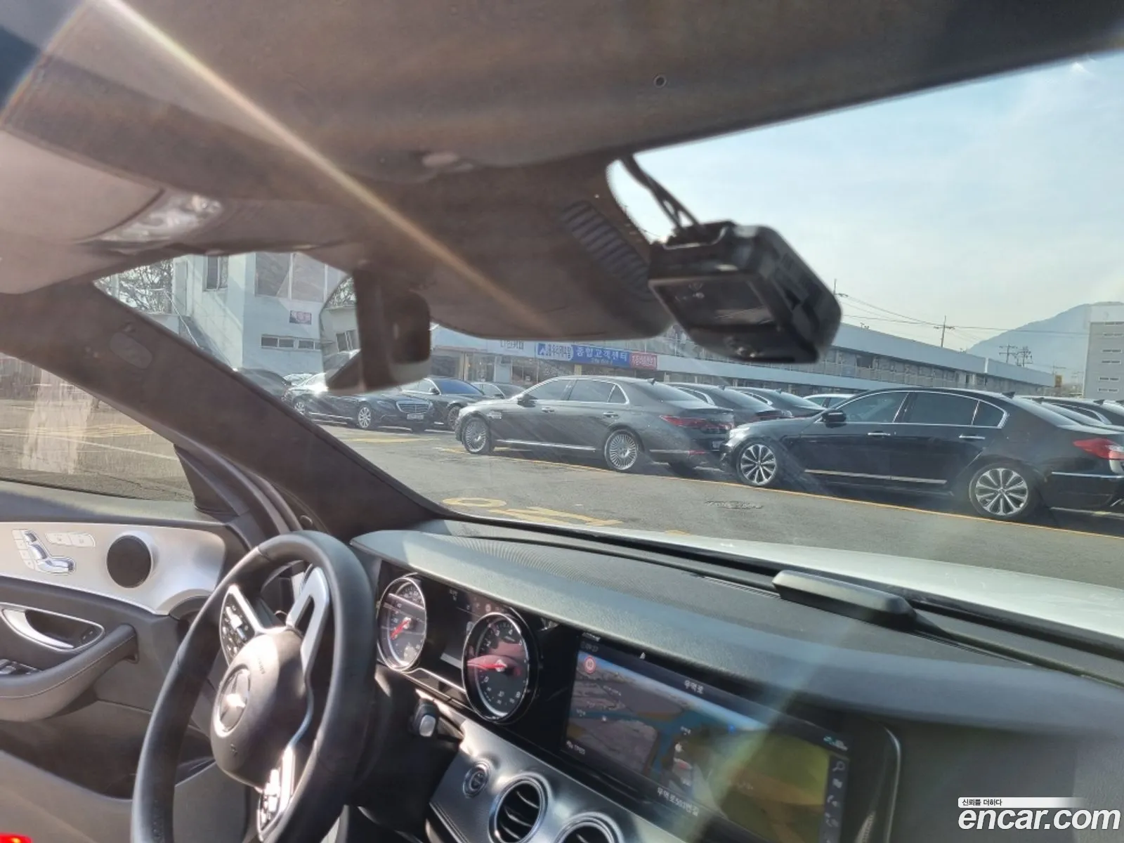E-Class W213 E250 Avant-Garde - фотография 11899452