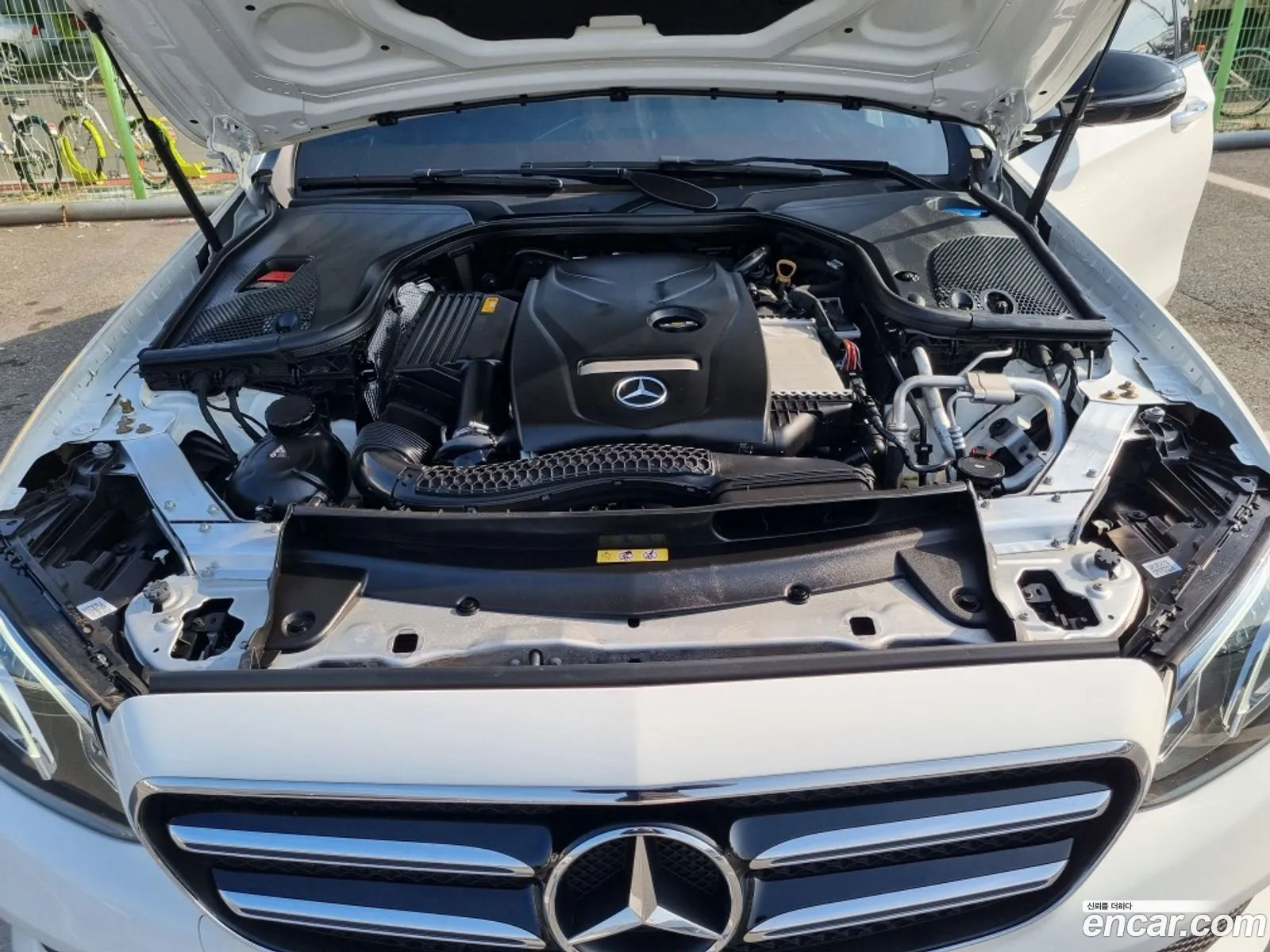 E-Class W213 E250 Avant-Garde - фотография 11899451