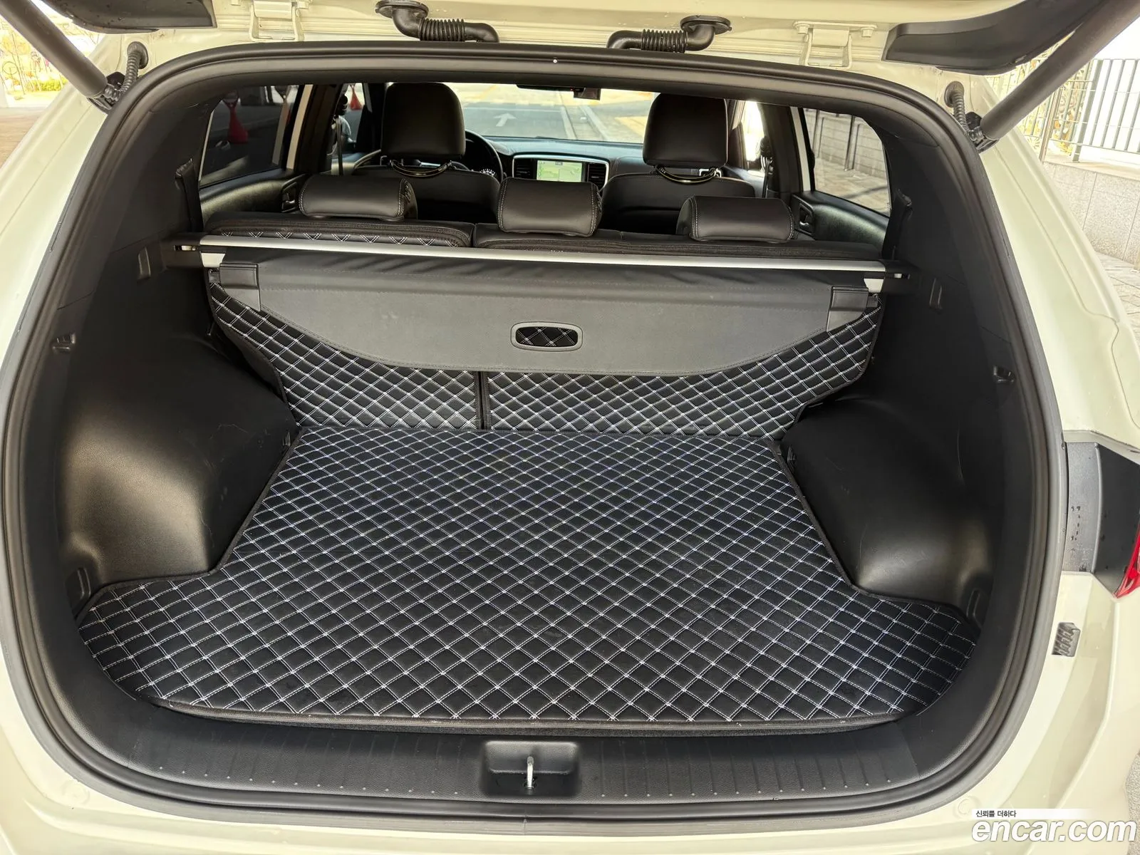 Sportage The Bold Gasoline 20 2Wd Signature Gravity - фотография 12406940