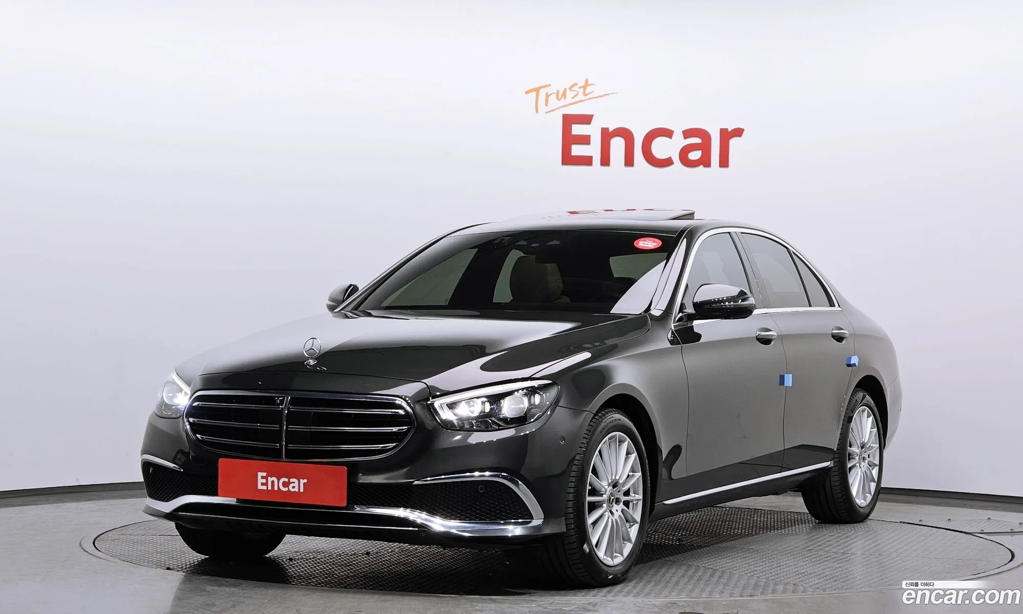 E-Class W213 E250 Exclusive - фотография 11789941