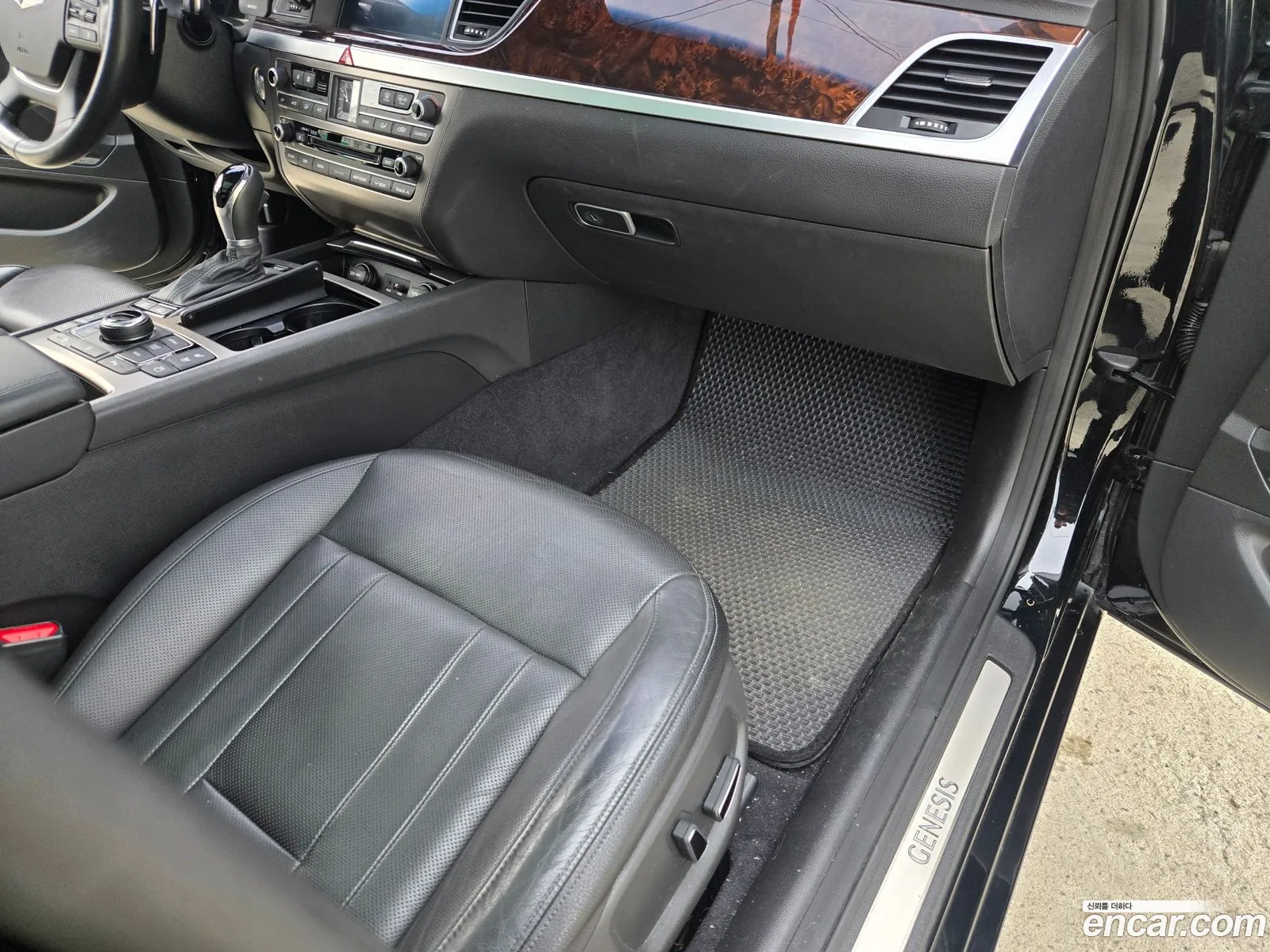 Genesis Dh G380 Prestige Awd - фотография 15160844