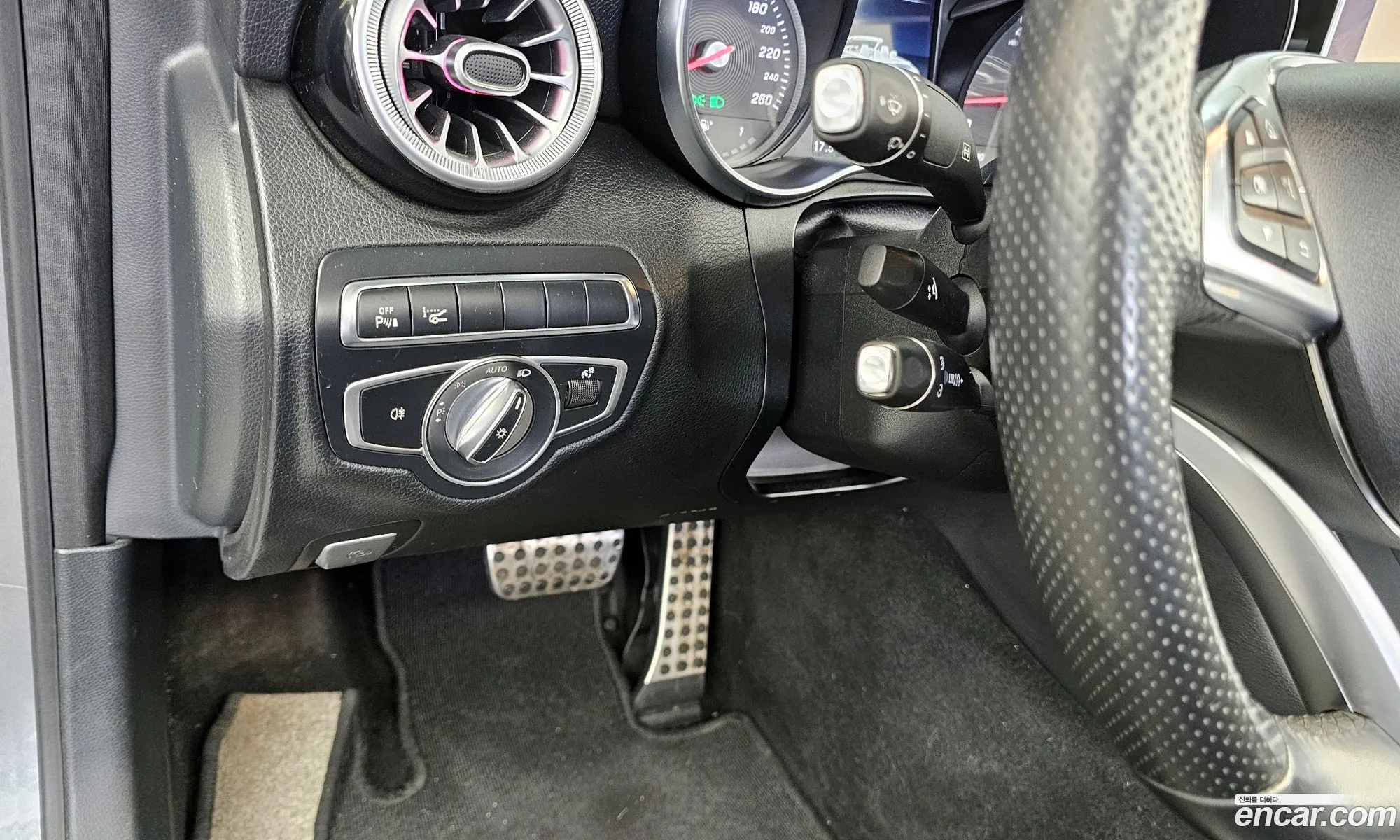 C-Class W205 C200 Cabriolet - фотография 11834472