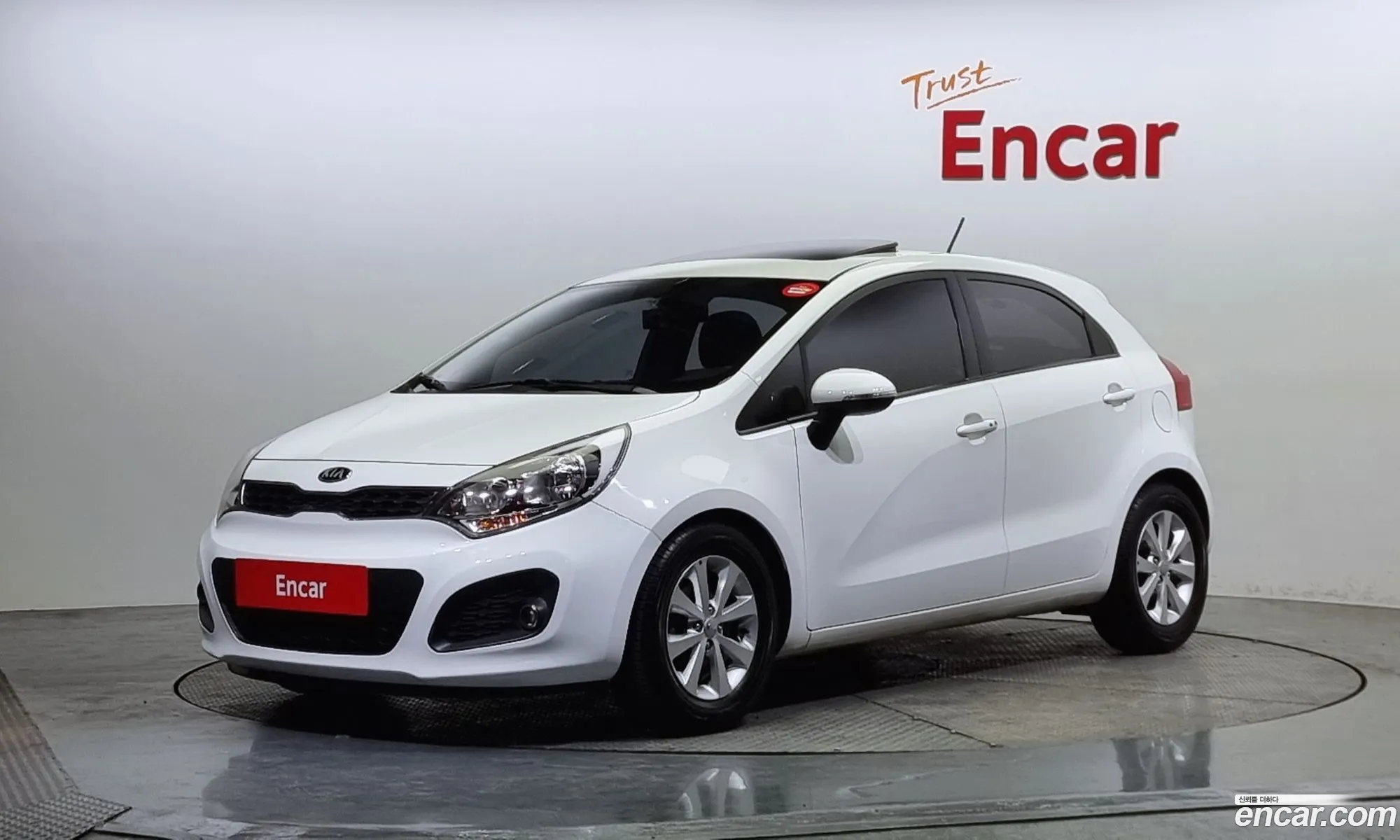 All New Pride 16 Gdi Hatchback Luxury - фотография 12684346