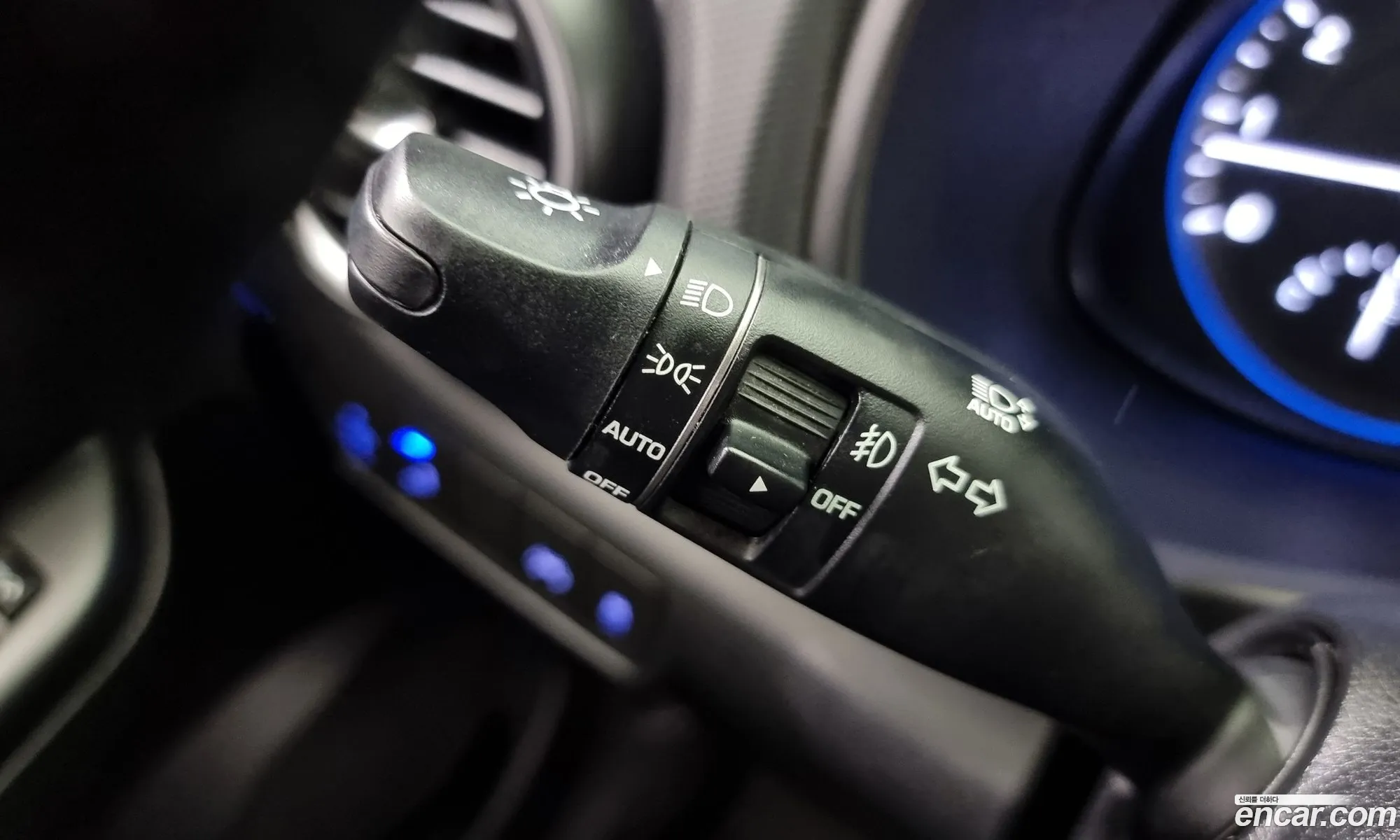 Kona 16 Turbo 2Wd Premium - фотография 15221434