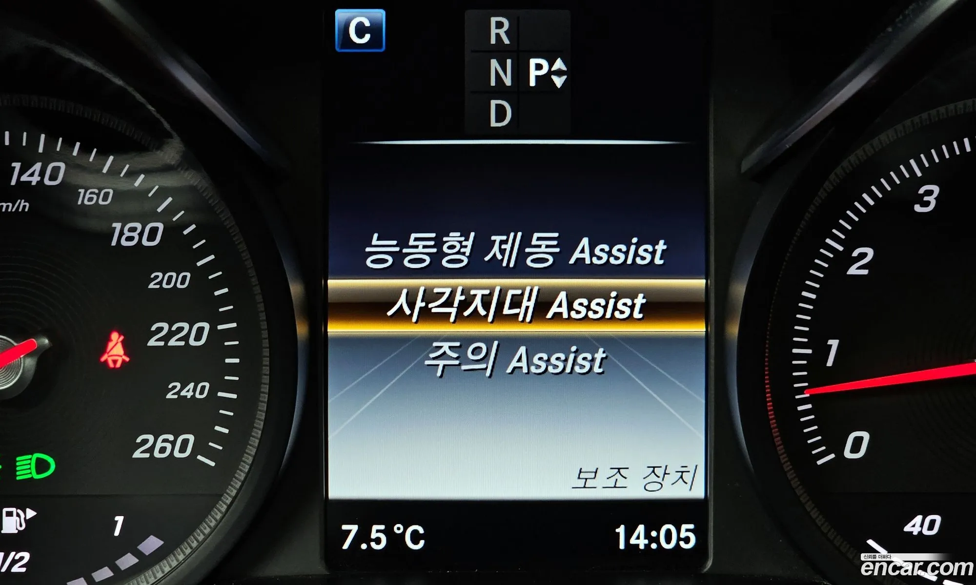 Glc-Class X253 Glc300 4Matic Amg Line Coupe - фотография 11095129