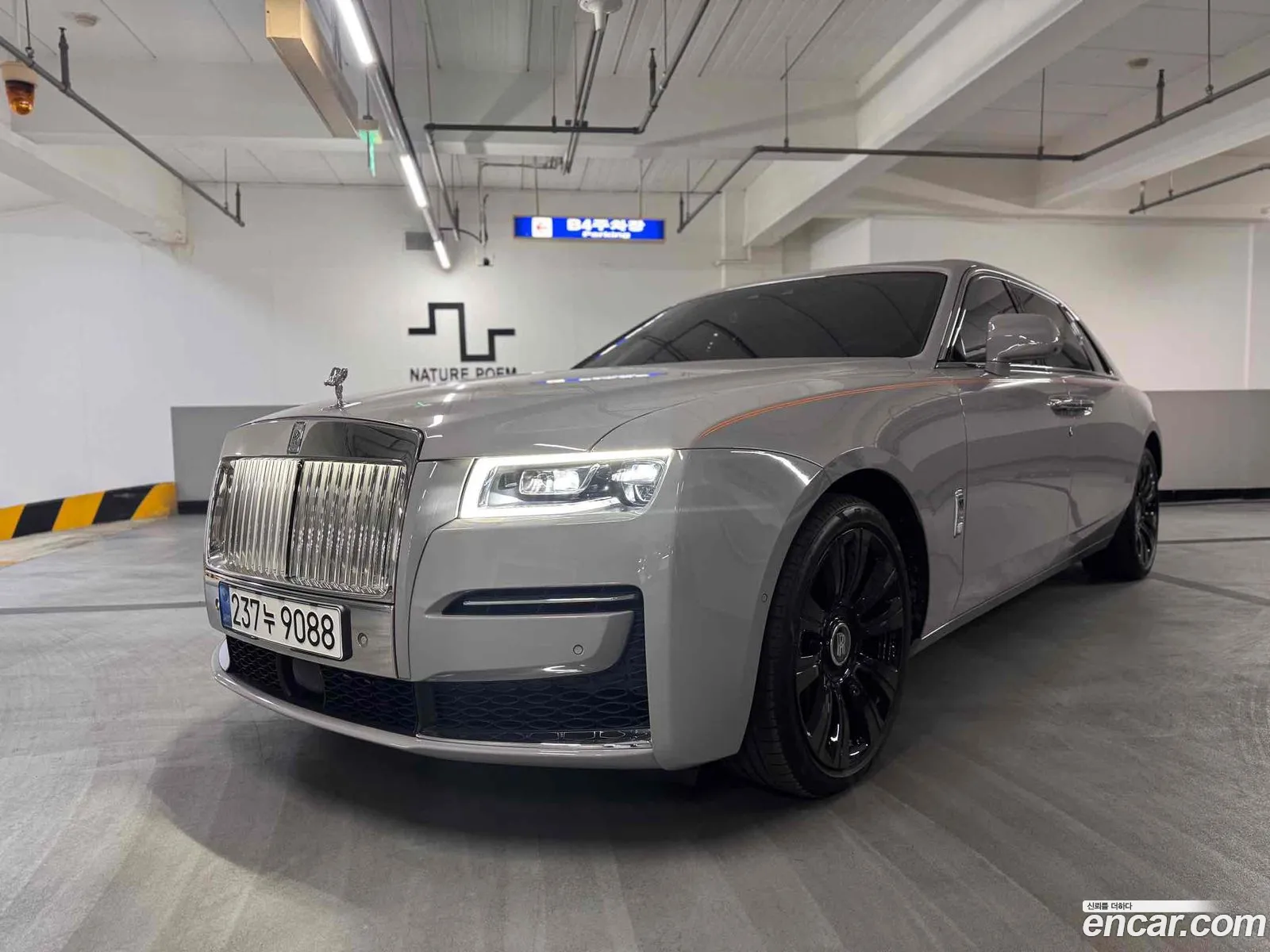 Ghost 2Nd Generation 67 Ewb V12 - фотография 3361533