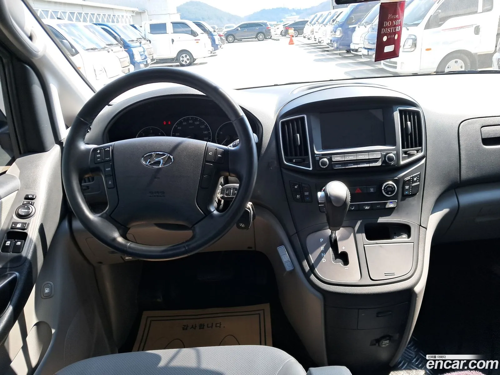 The New Grand Starex Wagon 11 -Seater Smart - фотография 14795903