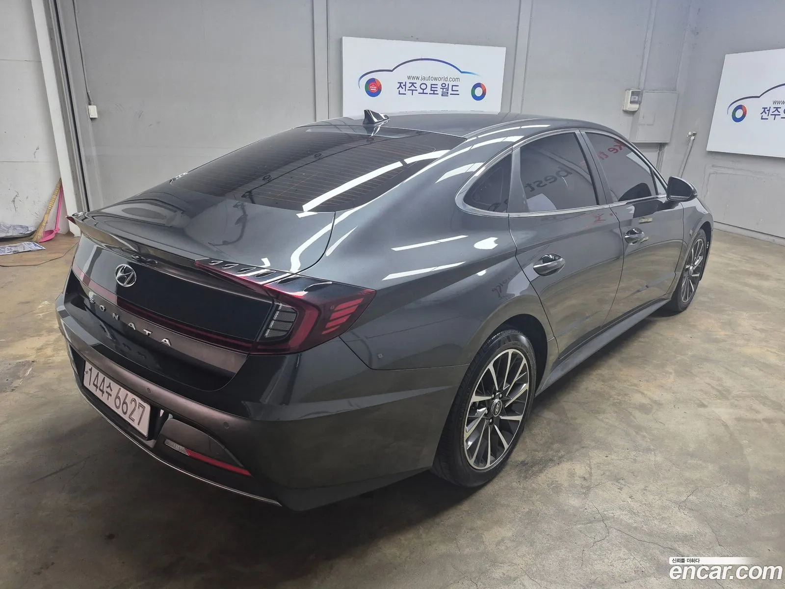 Korex Auto Trade - фотография 11709586