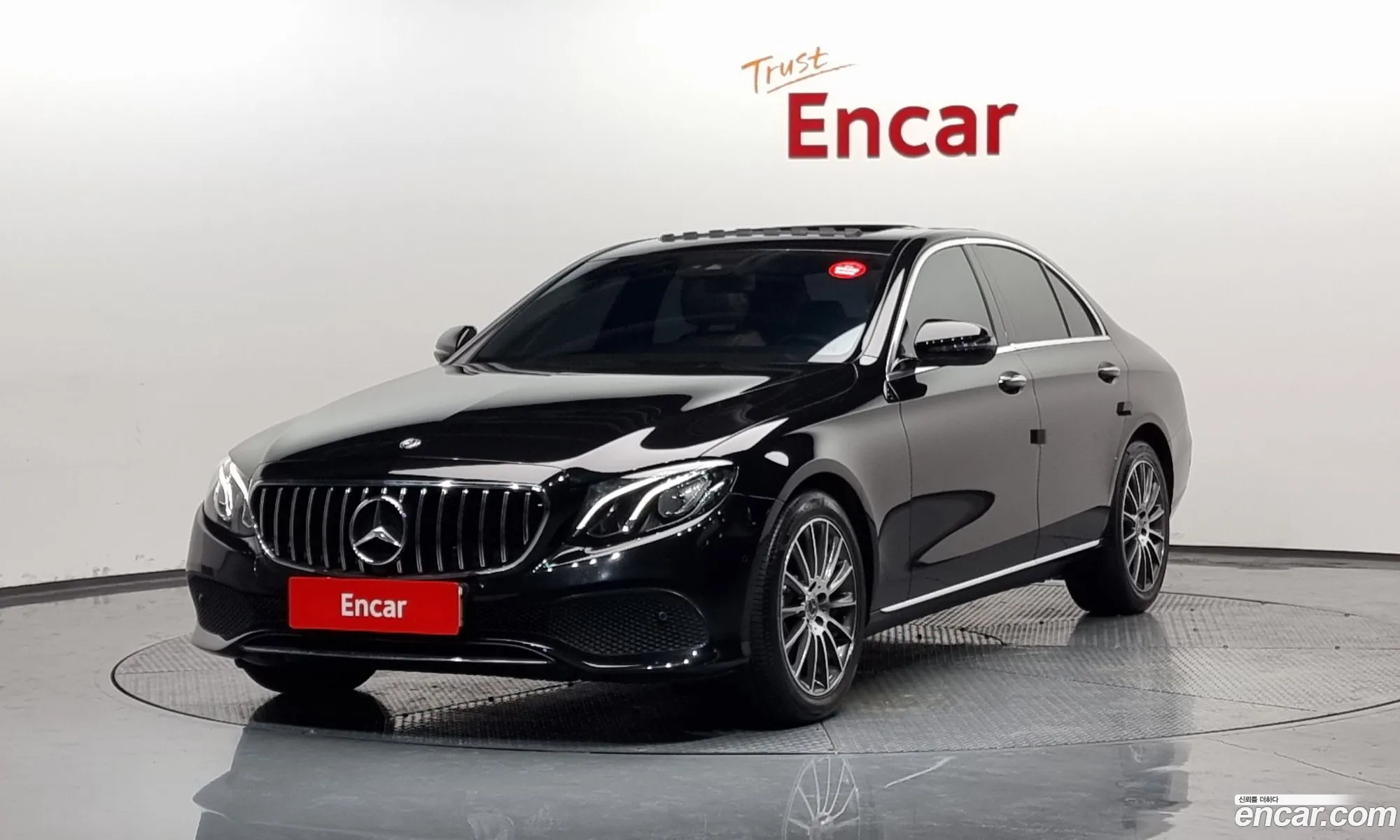 E-Class W213 E200 Avant-Garde - фотография 11188560