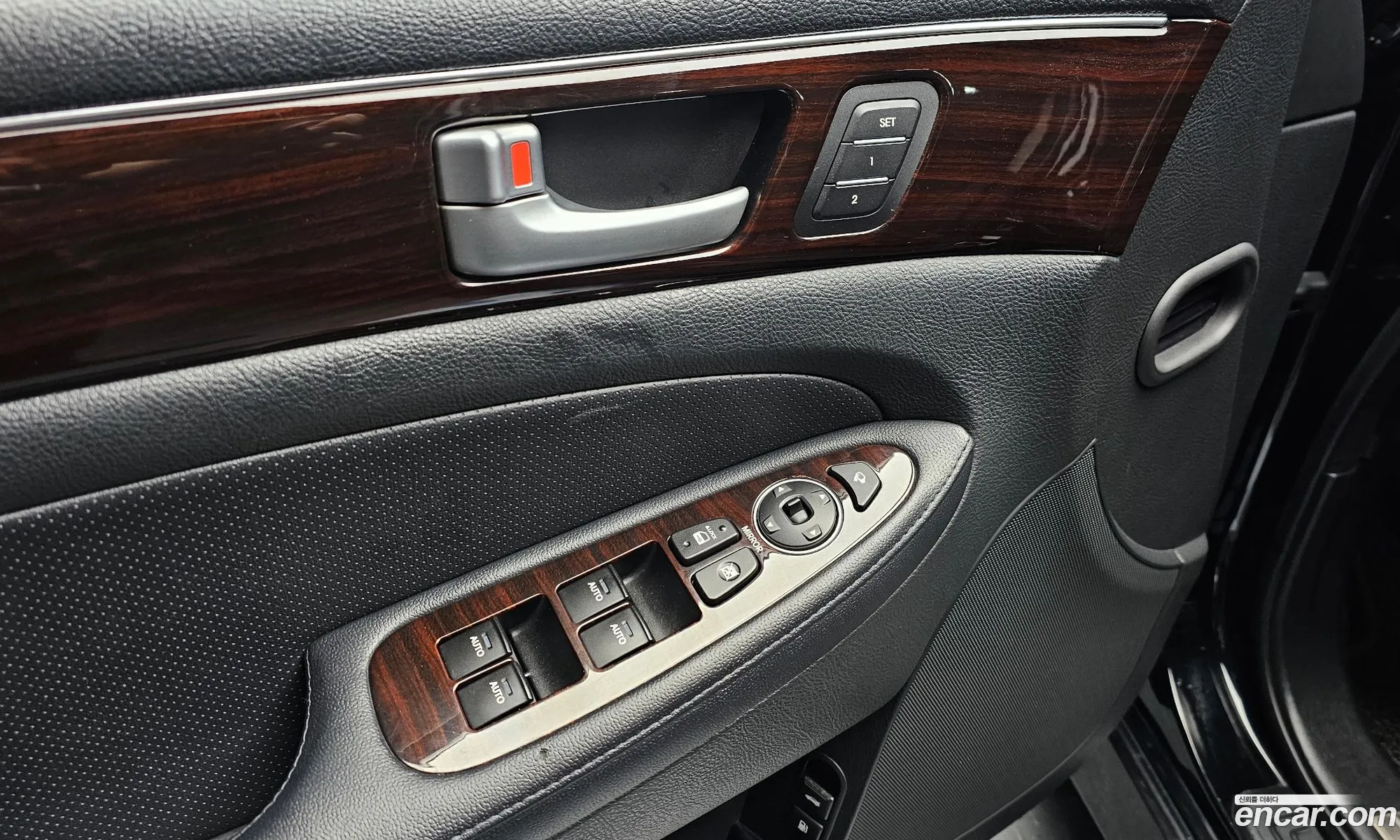 Genesis Bh330 Luxury Basic Type - фотография 1715033