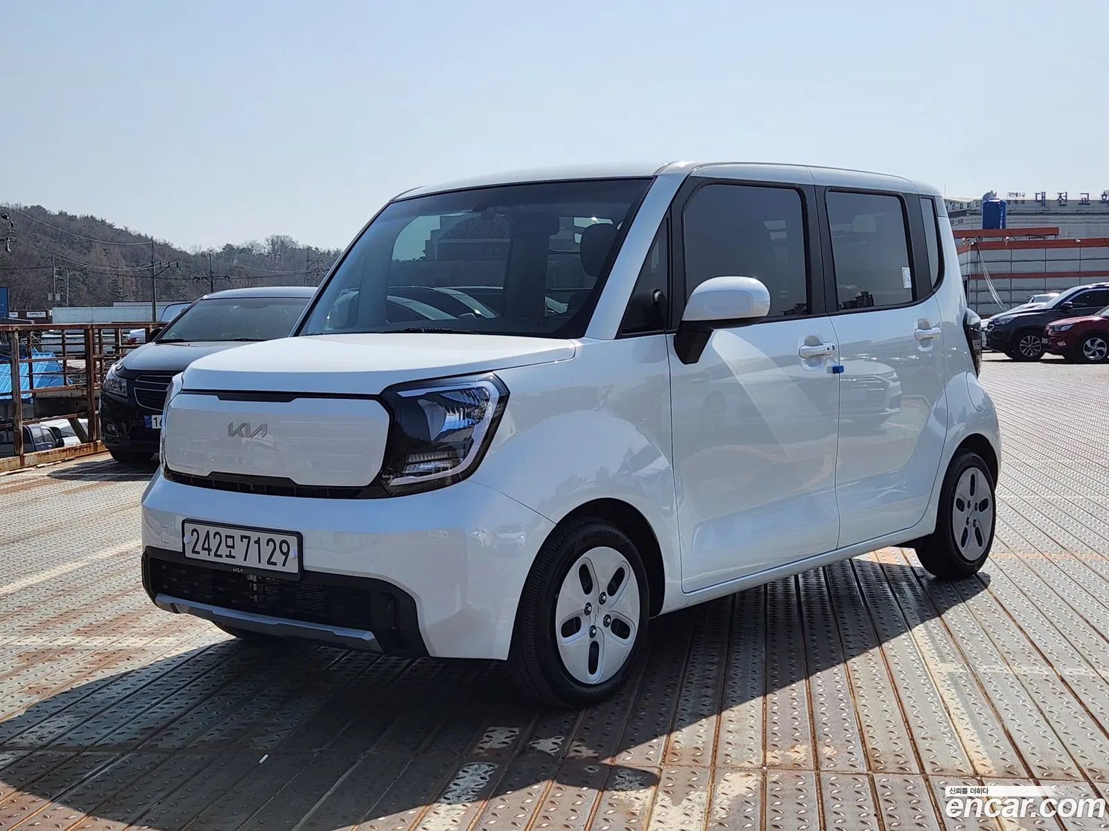The New Kia Ray Van 2 -Seater Prestige - фотография 12641527