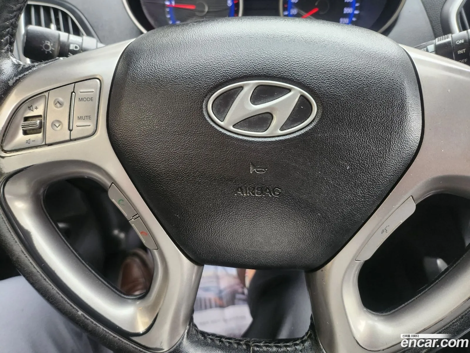 Tucson Ix Diesel 2Wd Lx20 Luxury - фотография 14146245