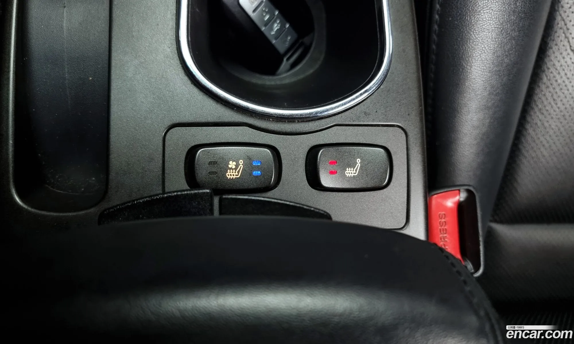 New Korando C 20 Cvt 2Wd High -End Type - фотография 18832135