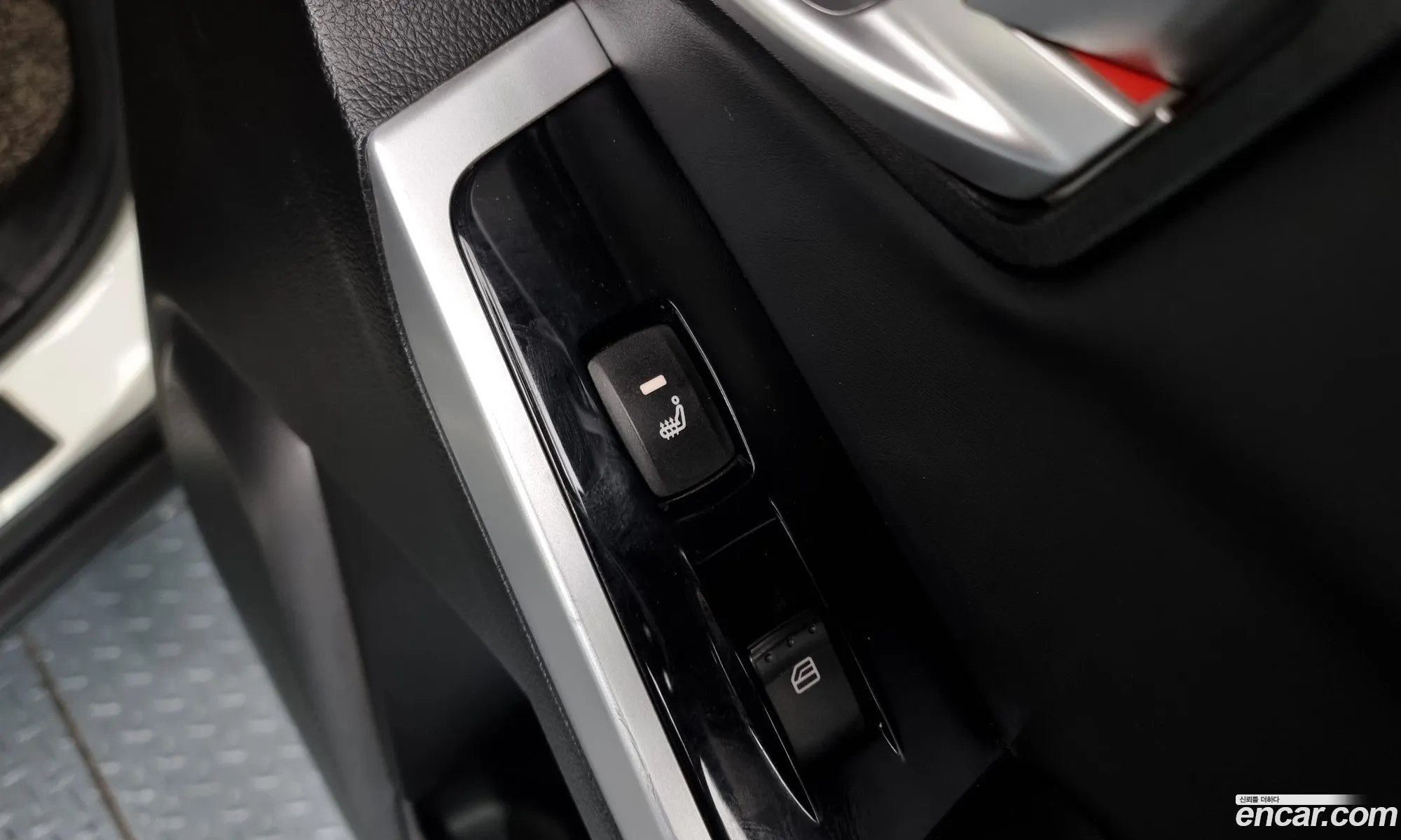 New Korando C 20 Cvt 2Wd High -End Type - фотография 18832134