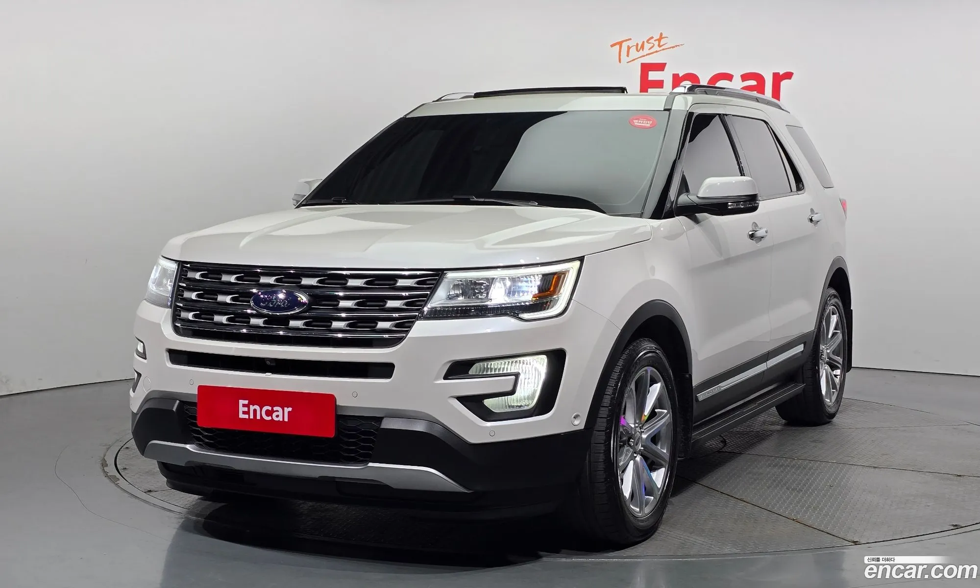 Explorer 23 Limited 4Wd 5Th Generation - фотография 3509996