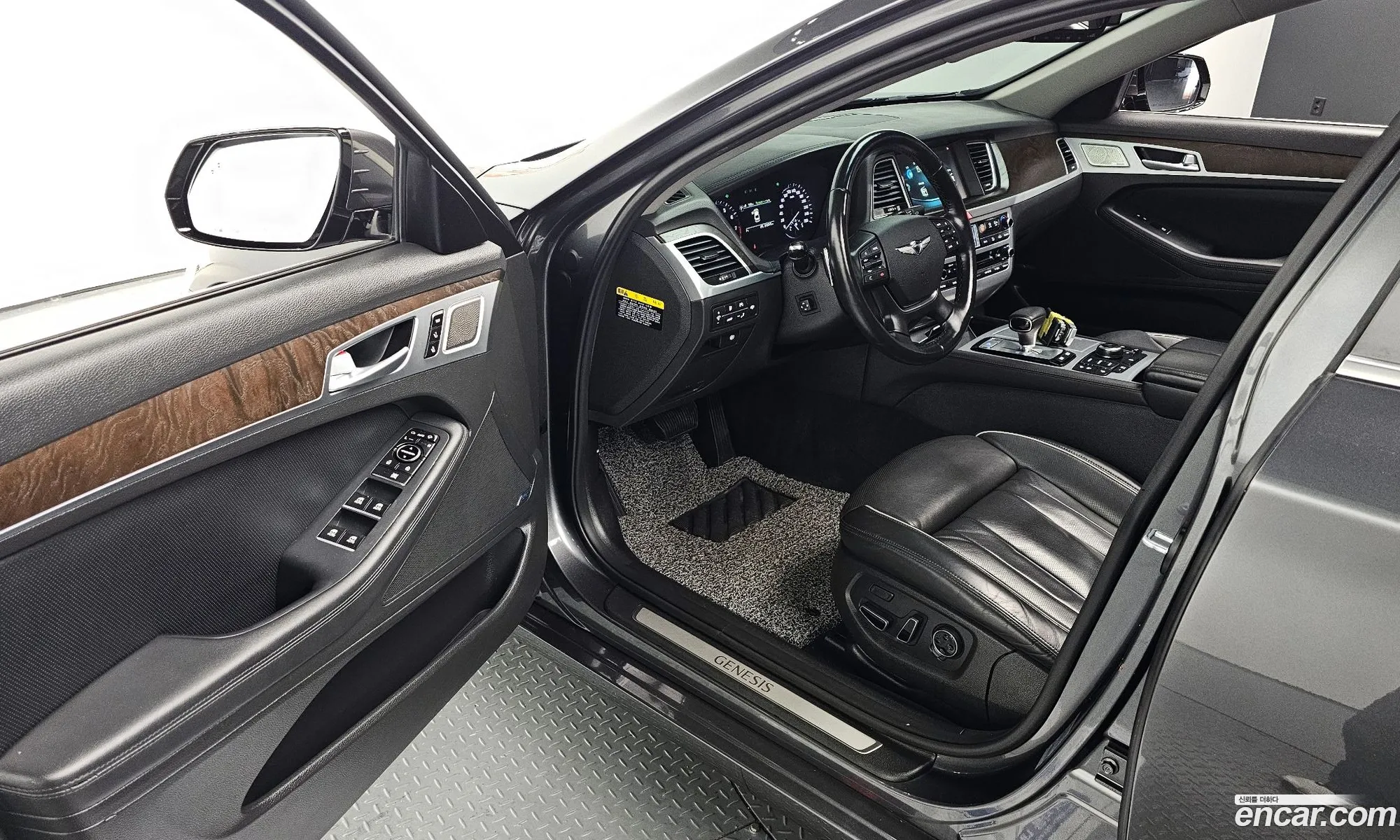Korex Auto Trade - фотография 12586032