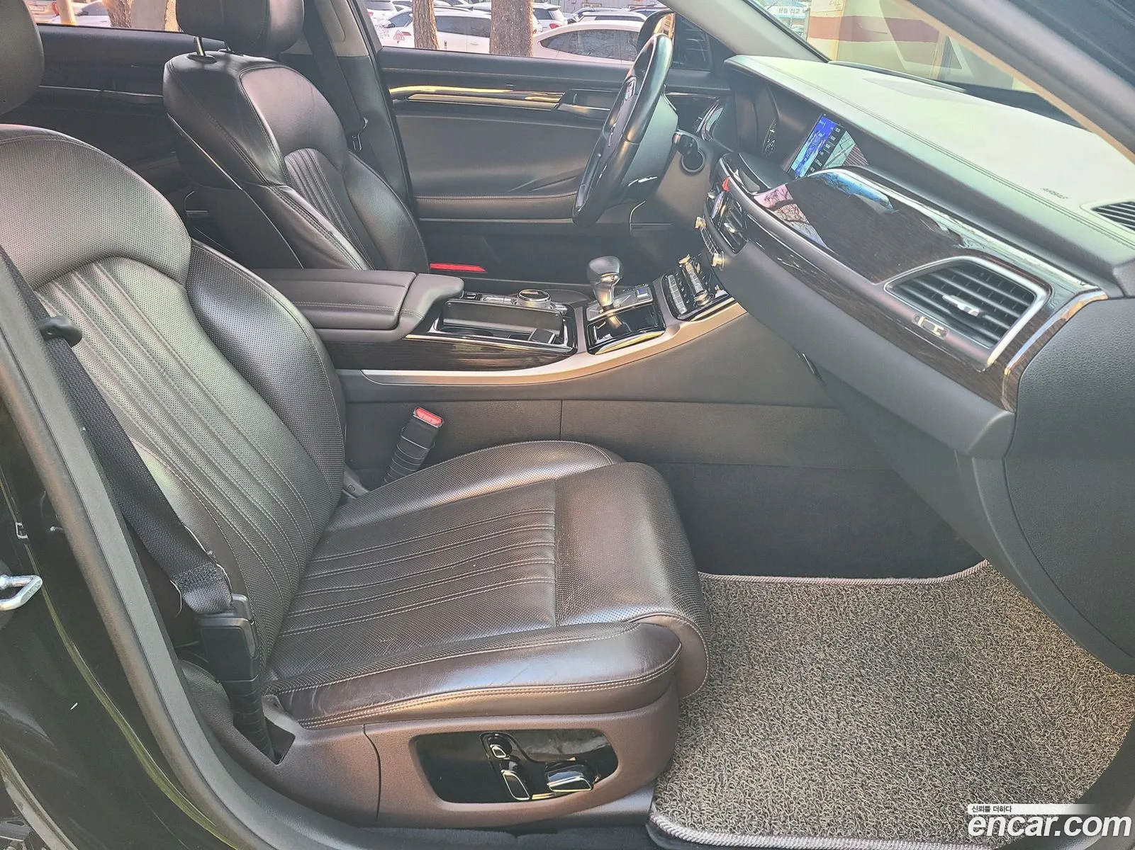 Eq900 38 Gdi Awd Luxury - фотография 12553127