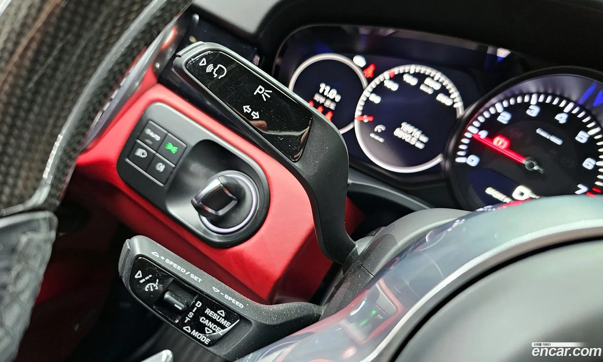 Cayenne Po536 30 Coupe Platinum Edition - фотография 3483671