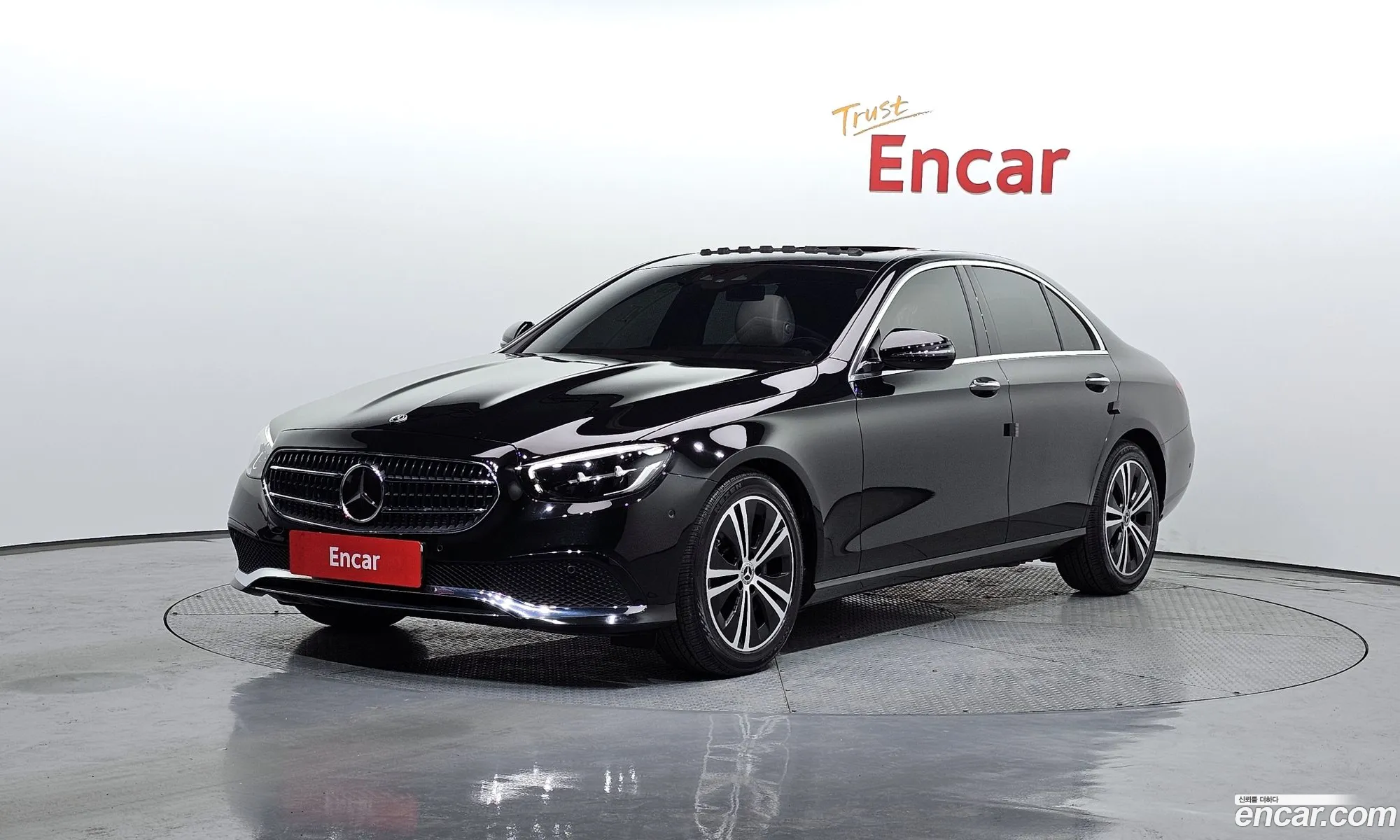 E-Class W213 E250 Avant-Garde - фотография 11772968