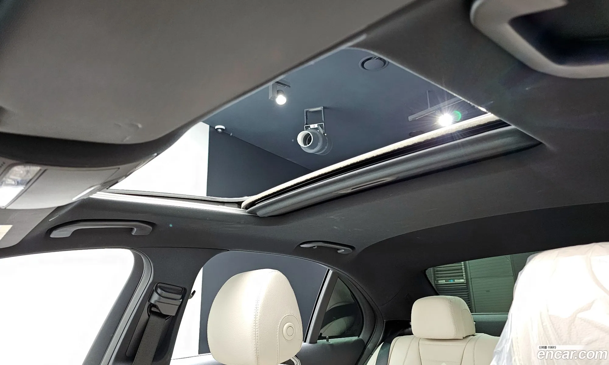 E-Class W213 E250 Avant-Garde - фотография 11772971