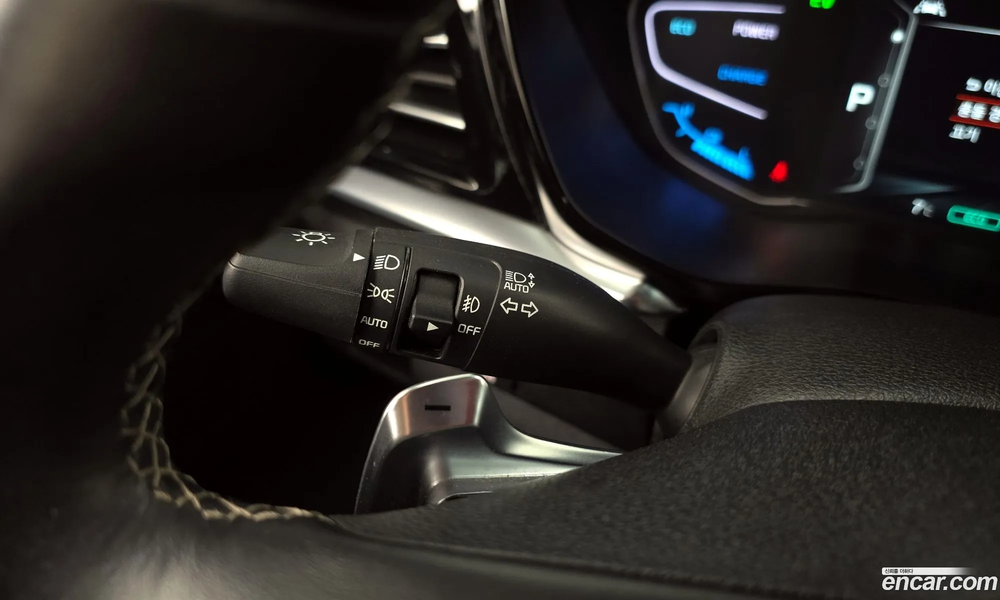 The New Niro 16 Hev Signature - фотография 12403759